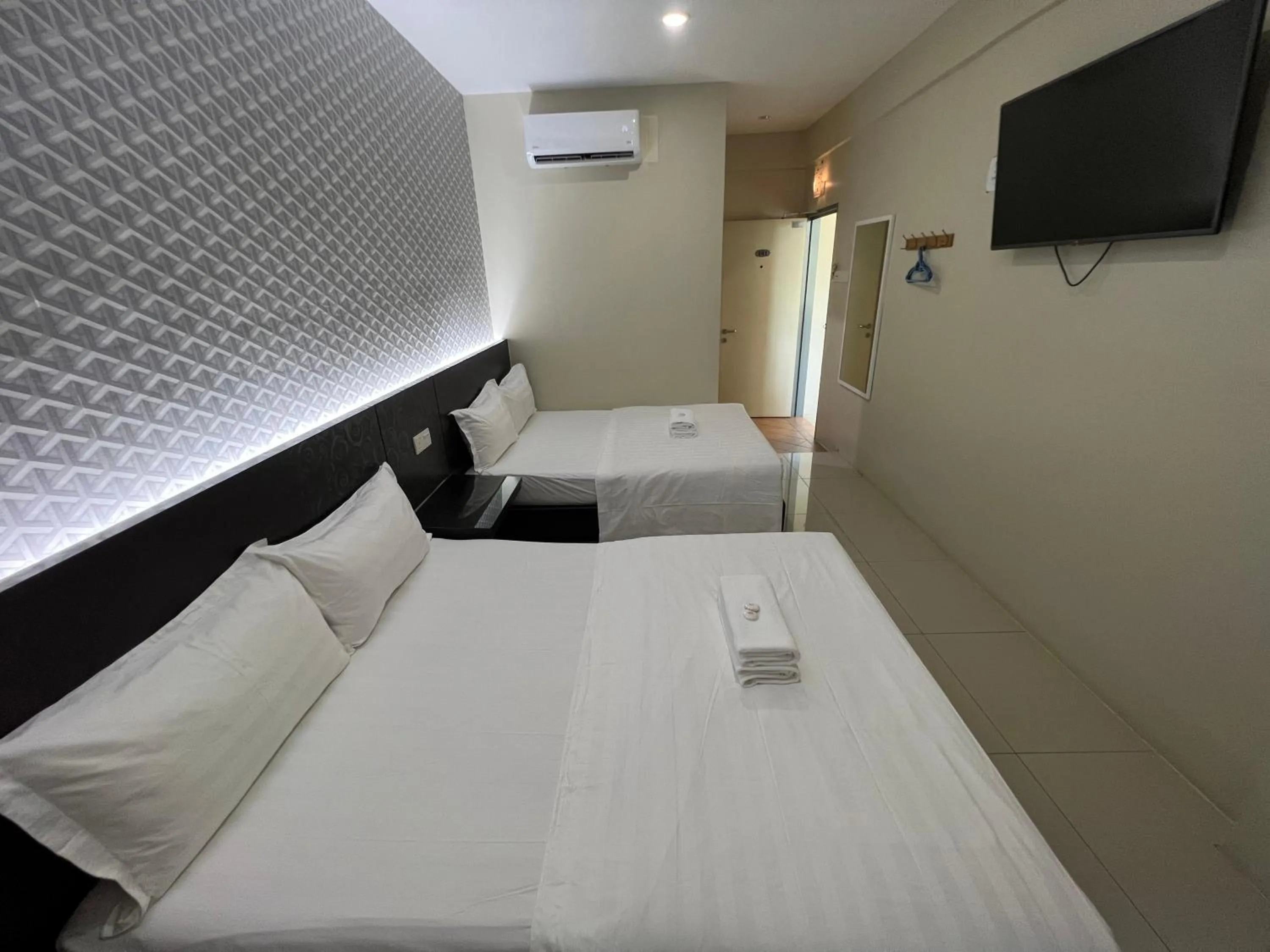 Bed in Pekan Auto City Budget Hotel