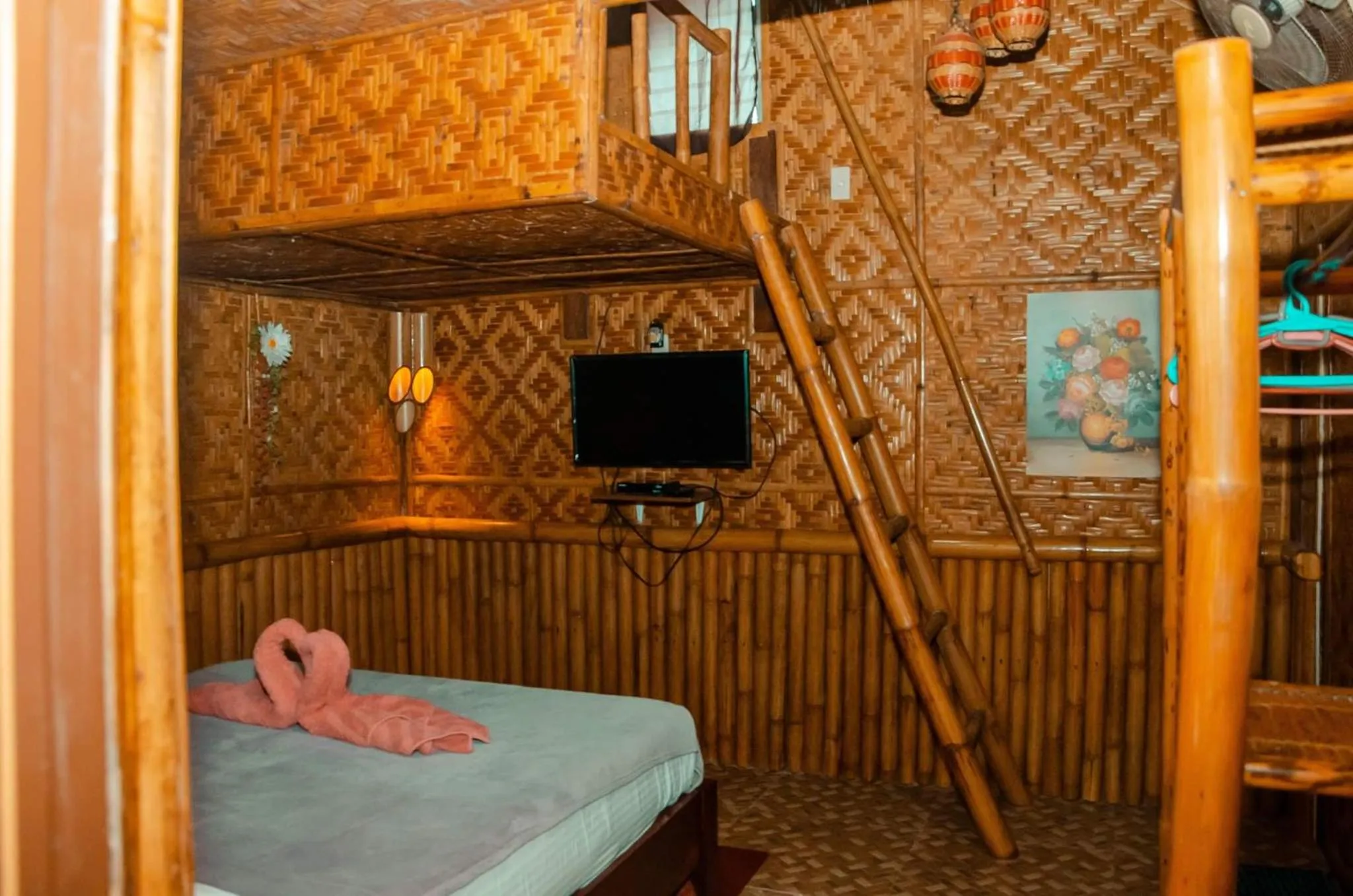 Bed in Island Tiki Paradise Resort