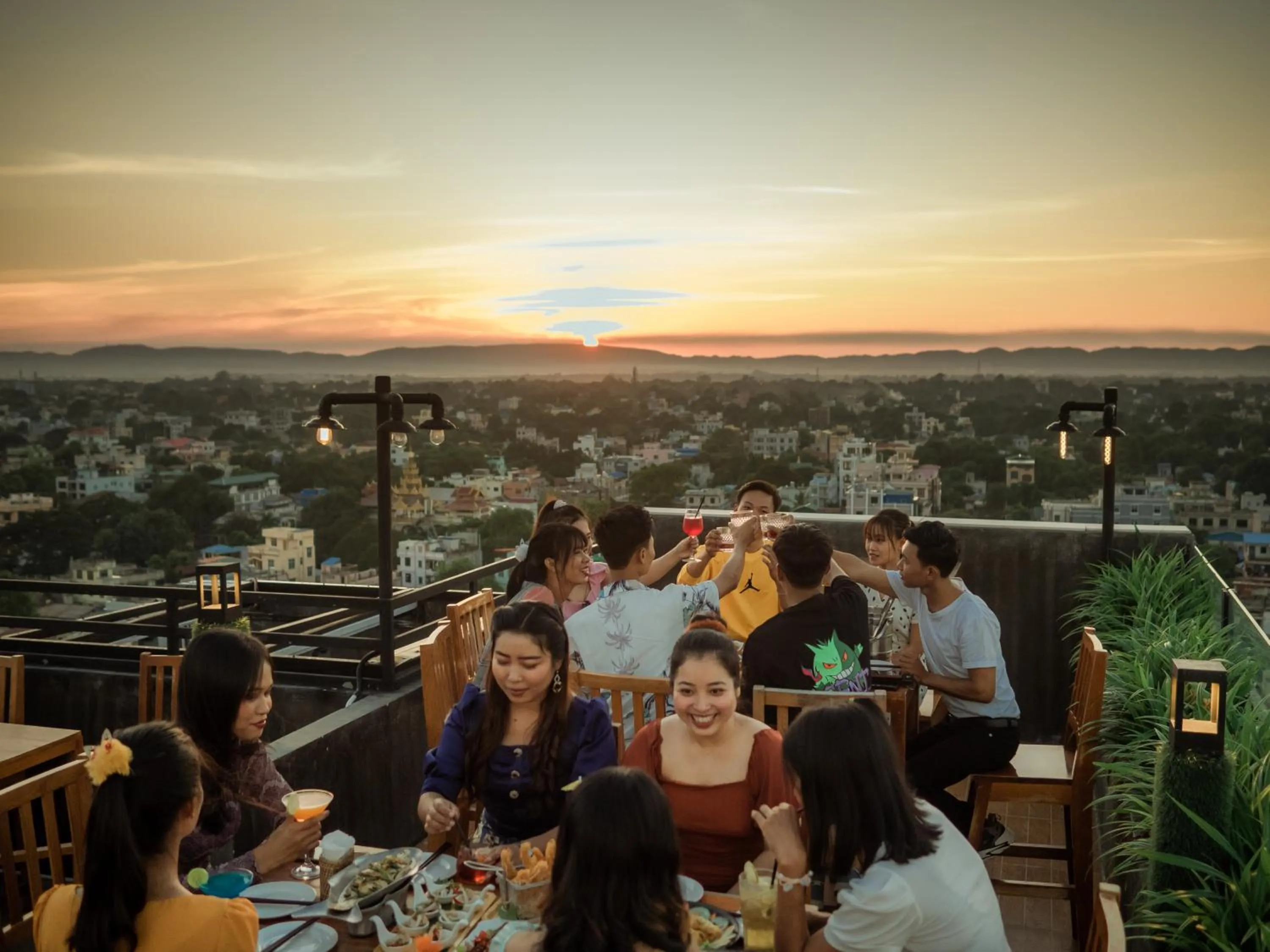 Lounge or bar in The Hotel Nova