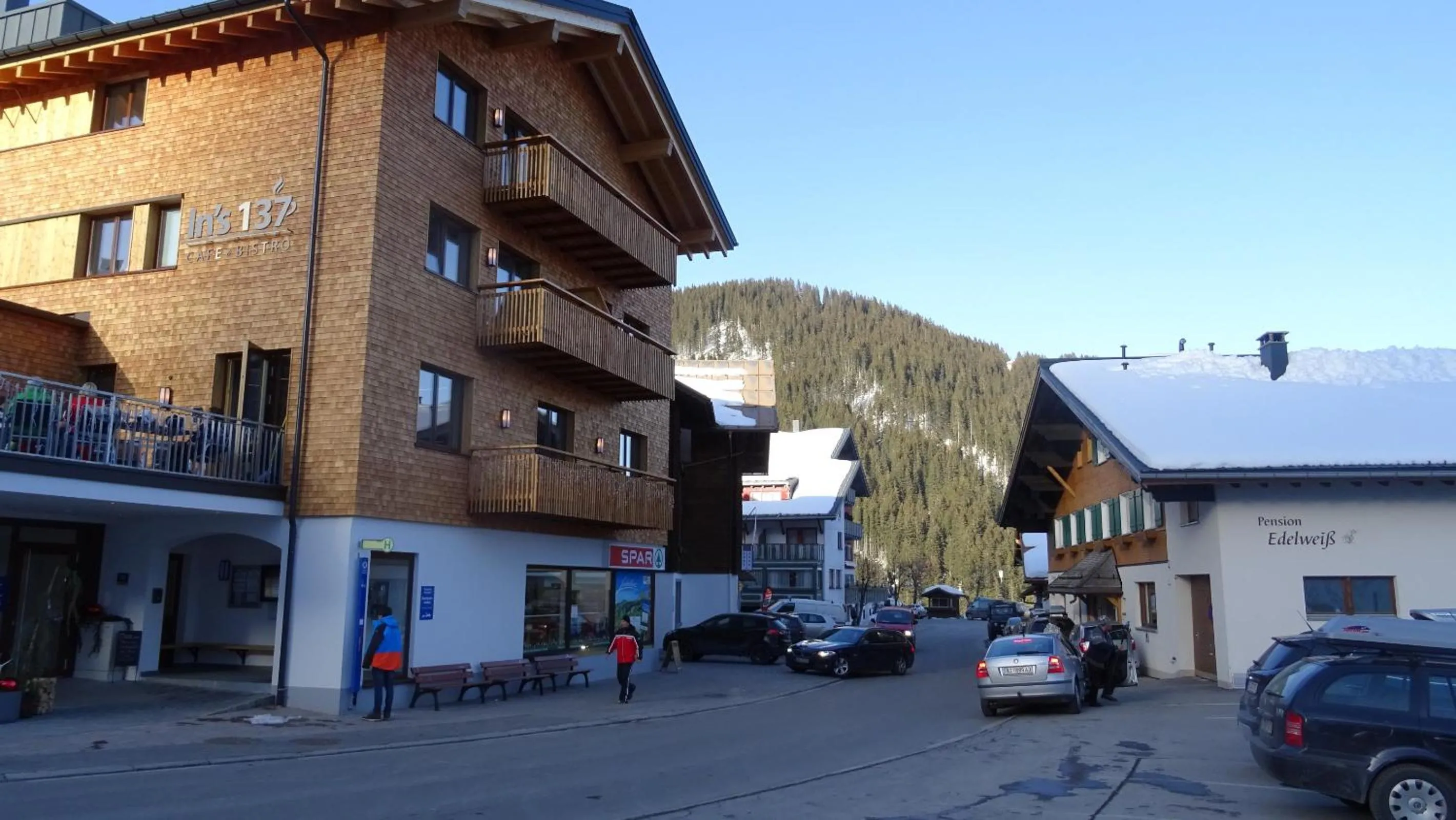 Facade/entrance in Pension Edelweiss