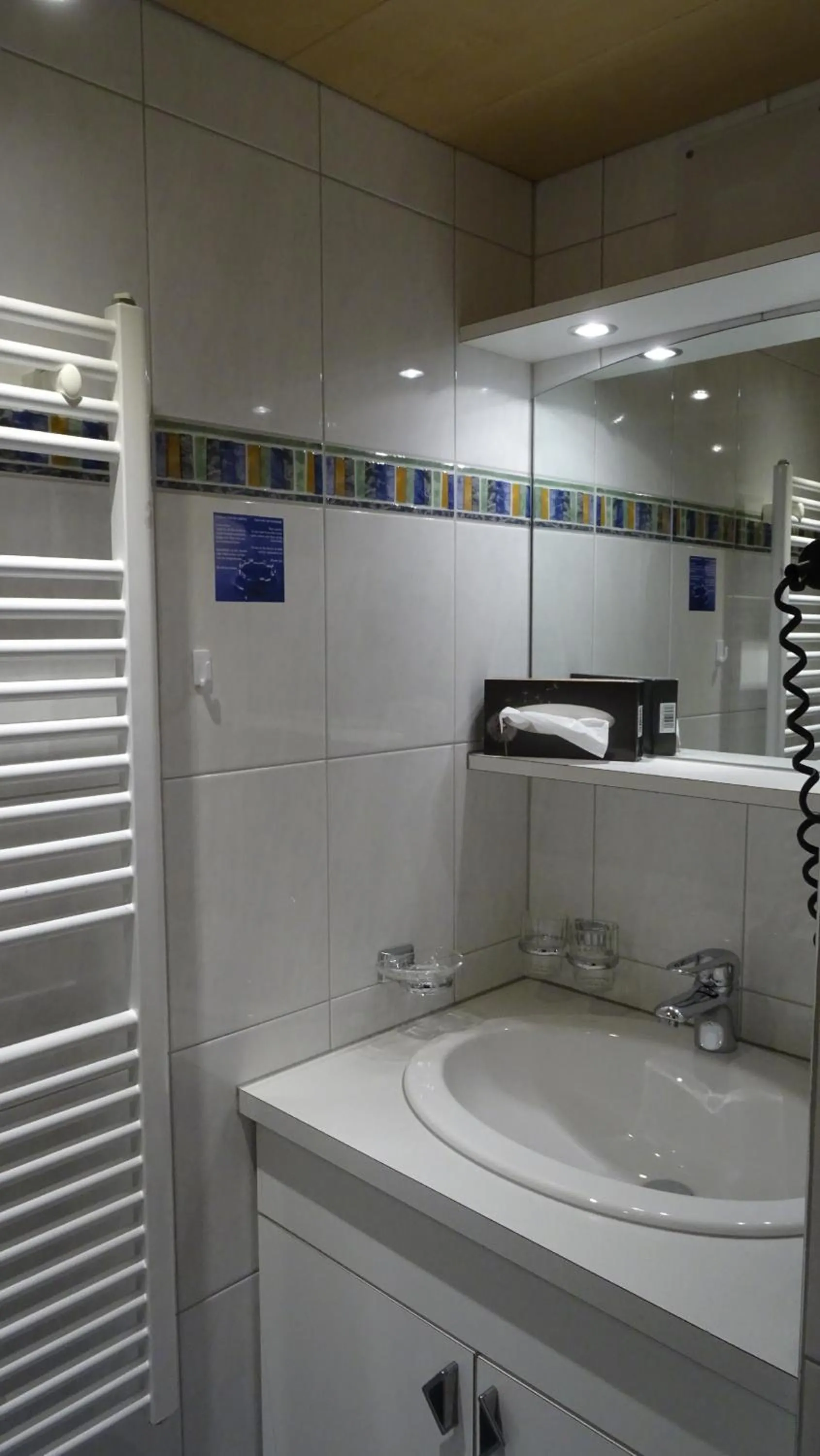 Bathroom in Pension Edelweiss