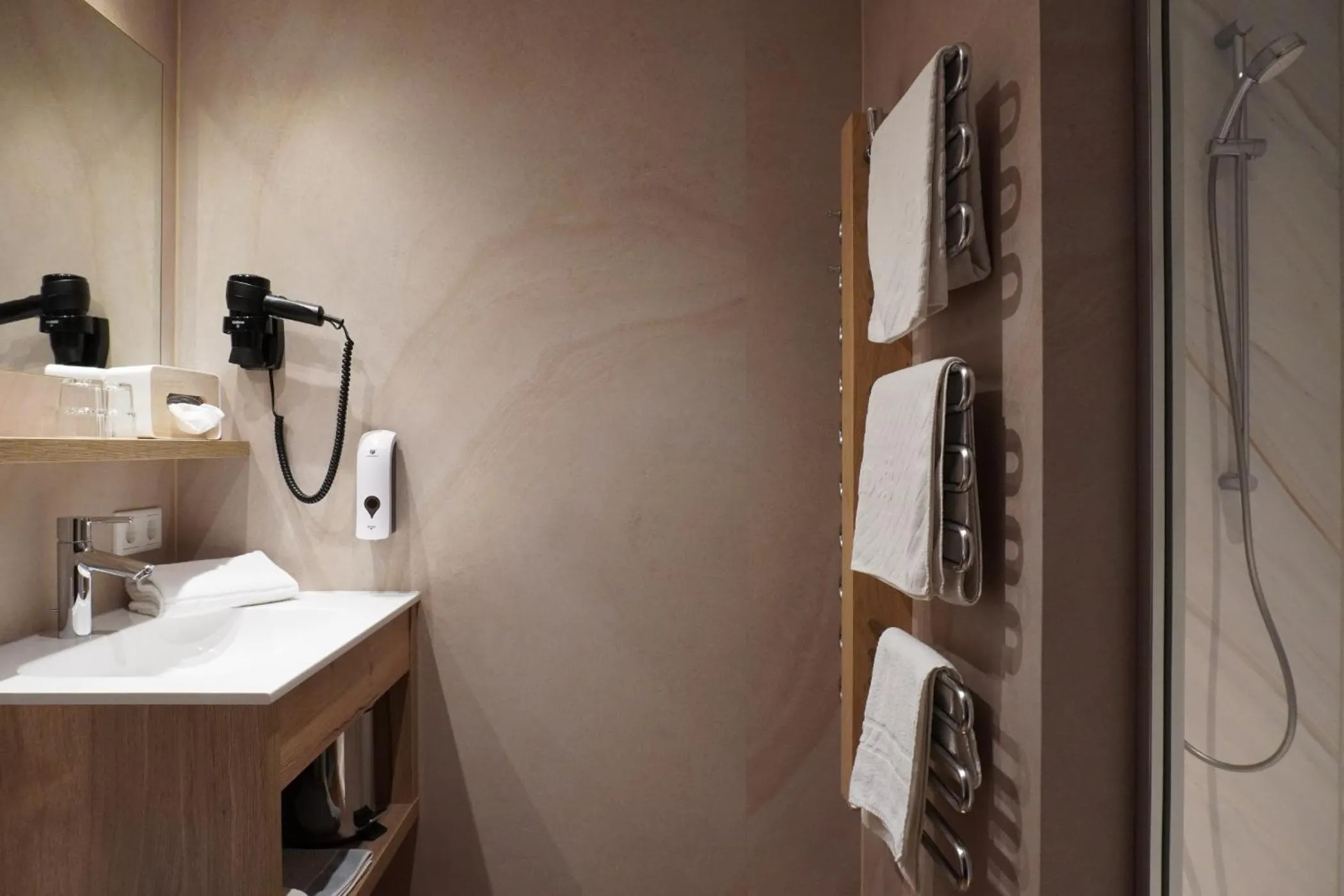 Bathroom in Pension Edelweiss