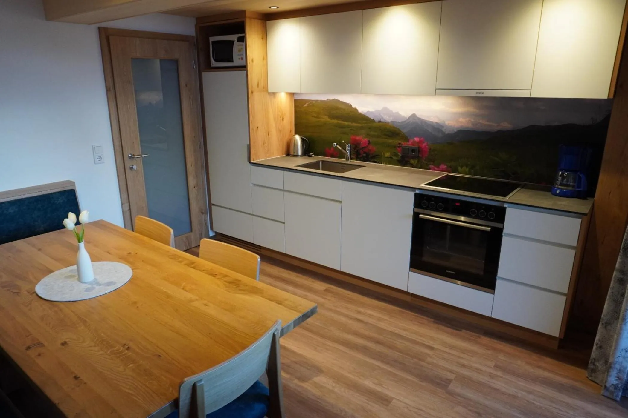 Kitchen or kitchenette in Pension Edelweiss