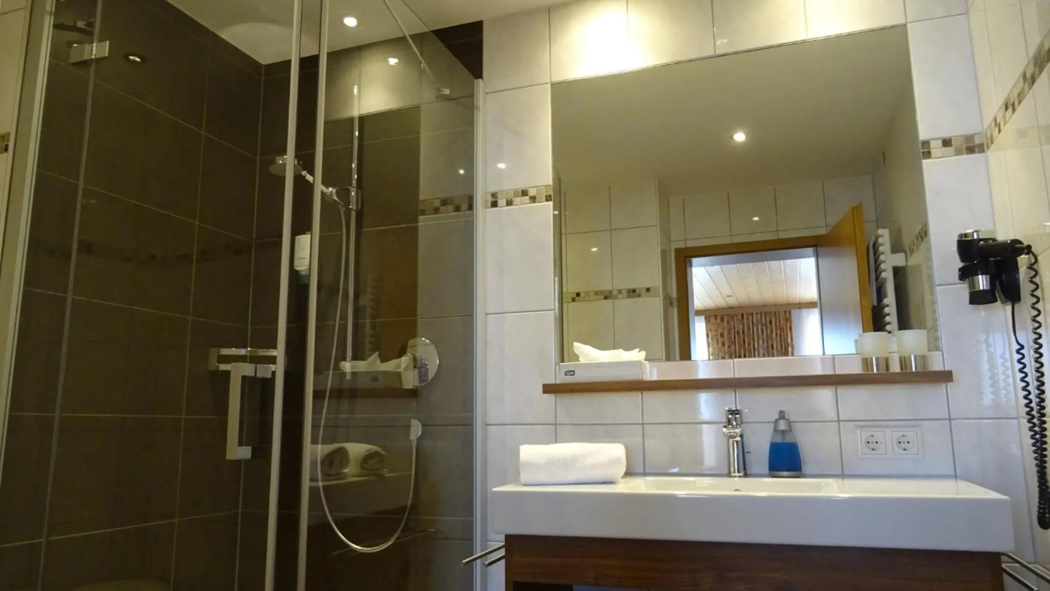 Bathroom in Pension Edelweiss