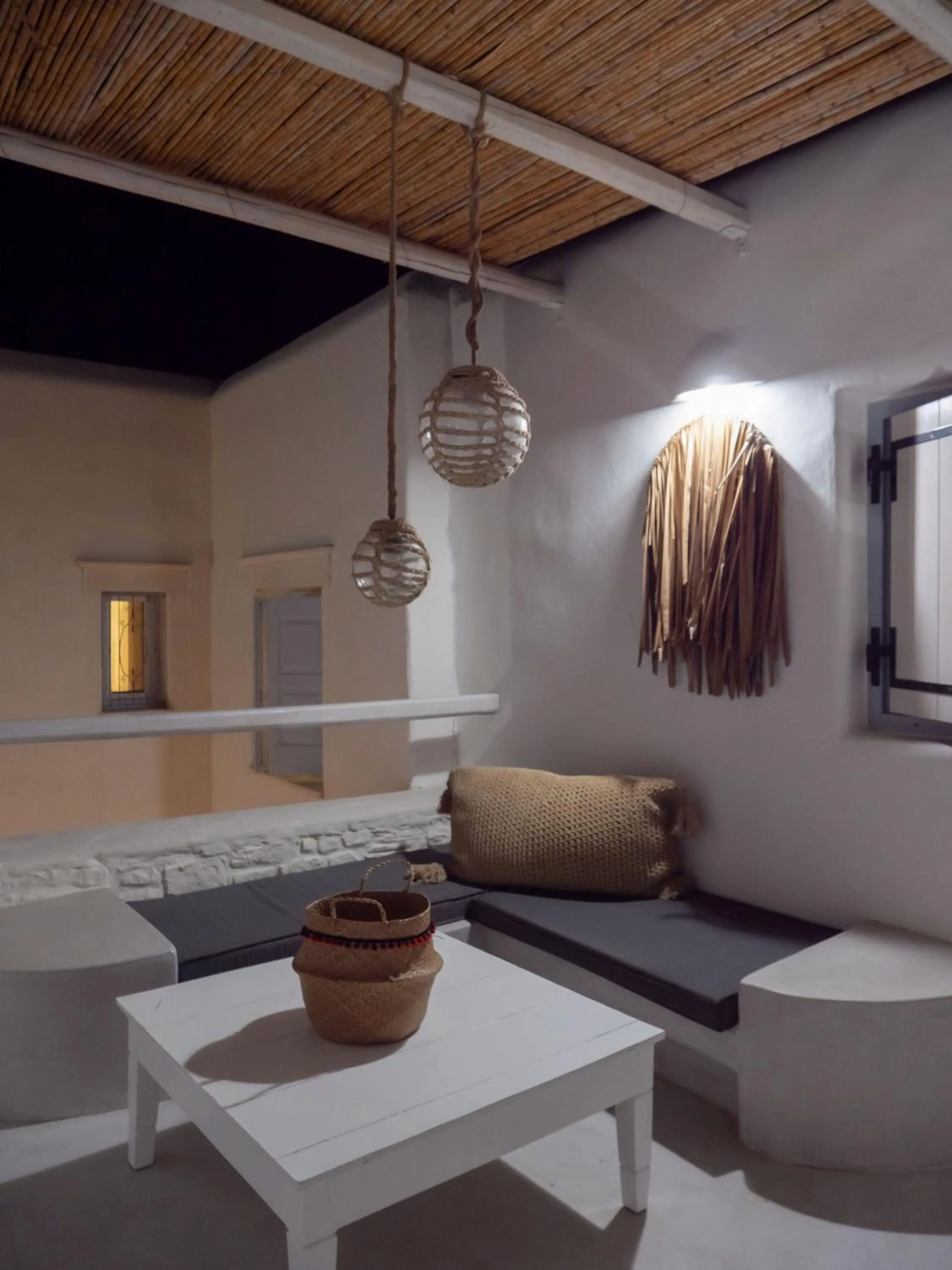 8 Keys Residence