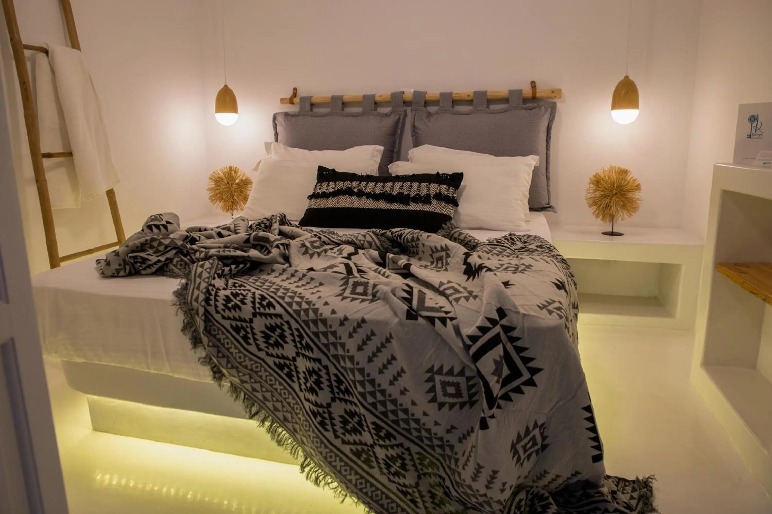 Bed in 8 Keys Residence