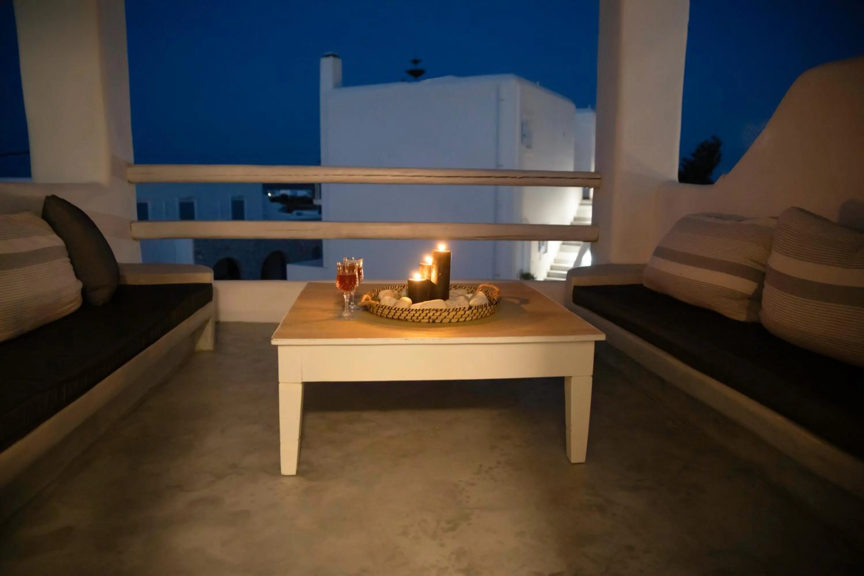 8 Keys Residence