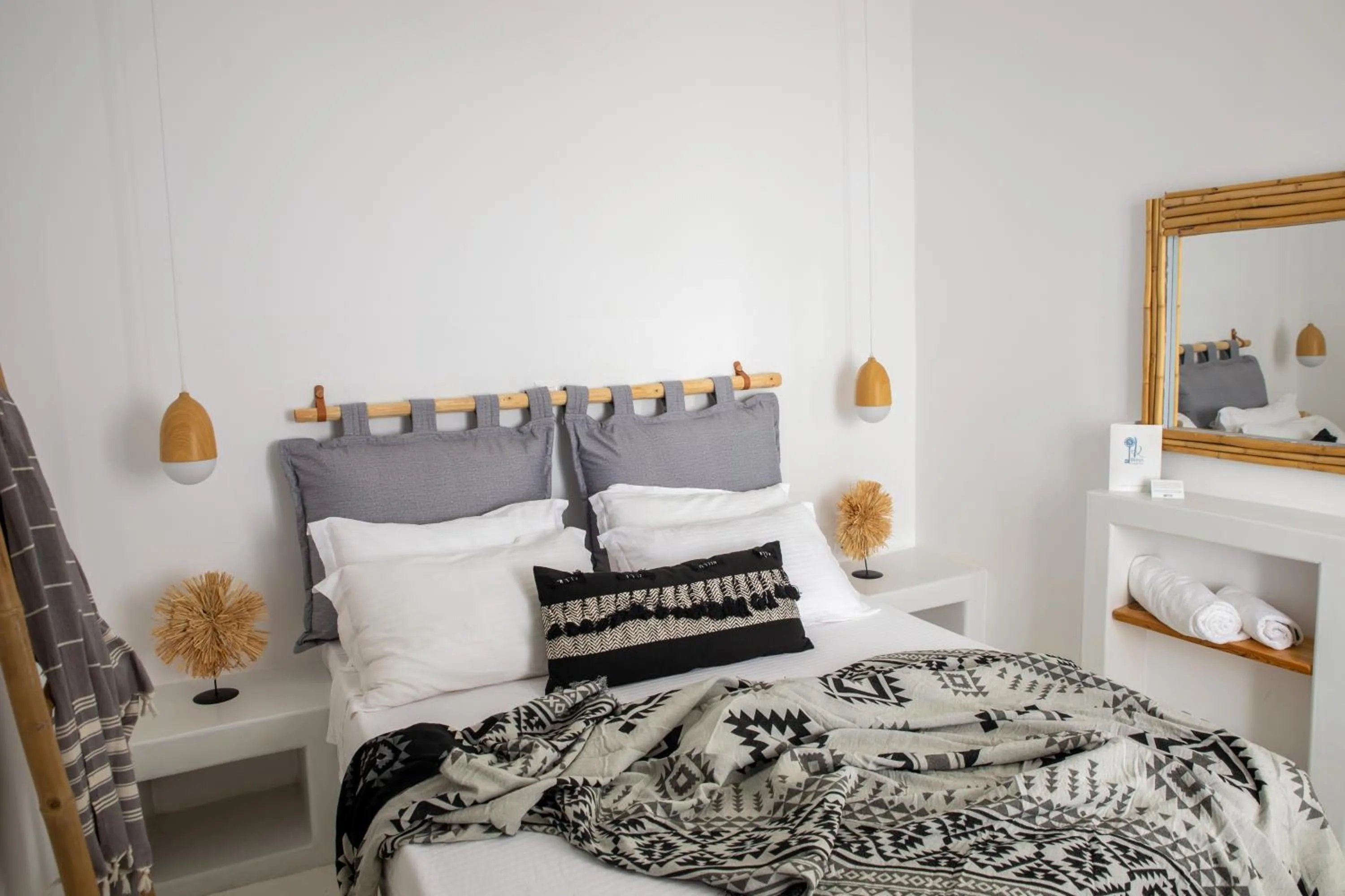 Bed in 8 Keys Residence