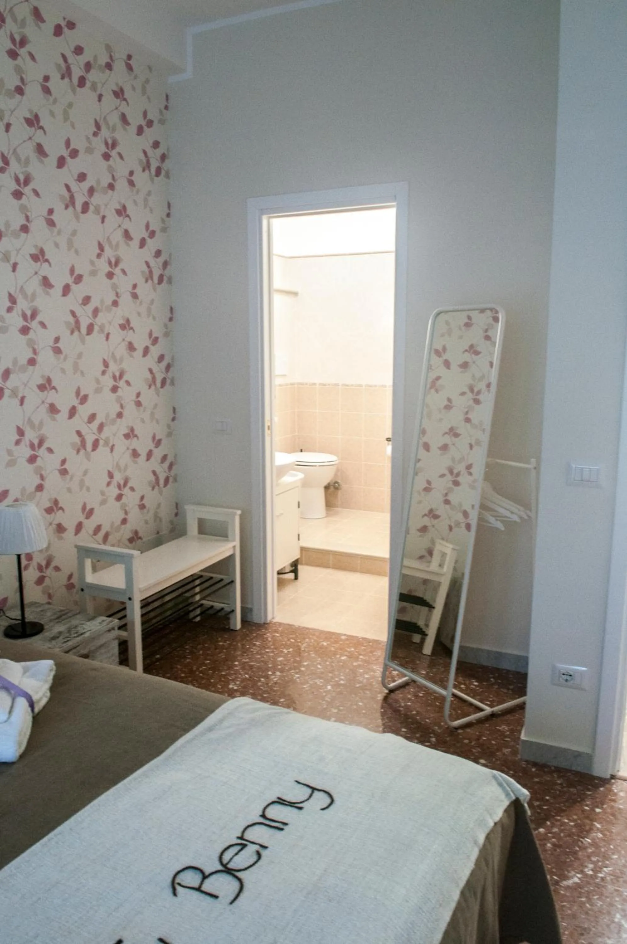 Bathroom, Bed in A Casa di Benny