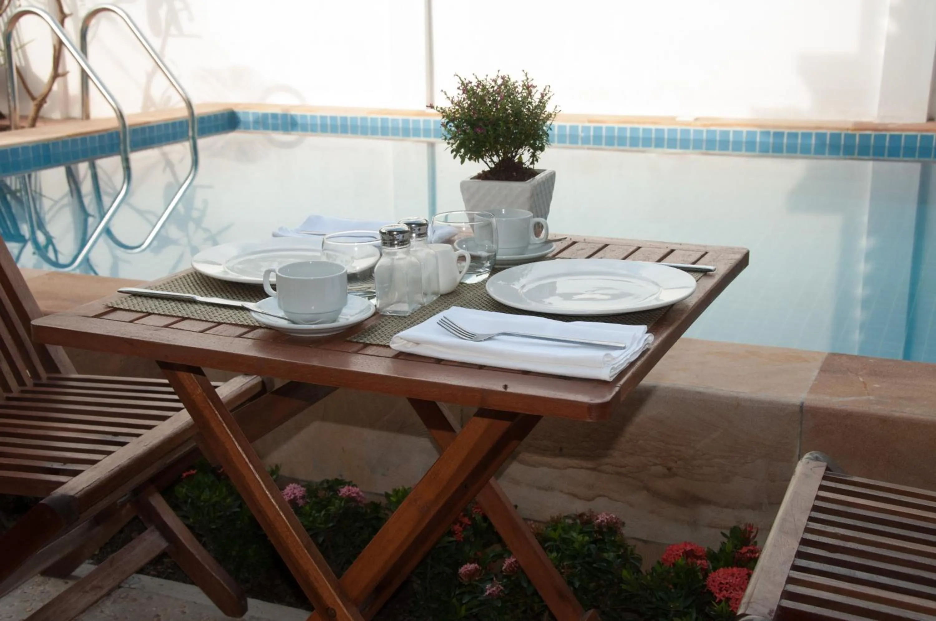 Restaurant/places to eat in Private Boutique Home with Pool, The Fin Angkor Boutique