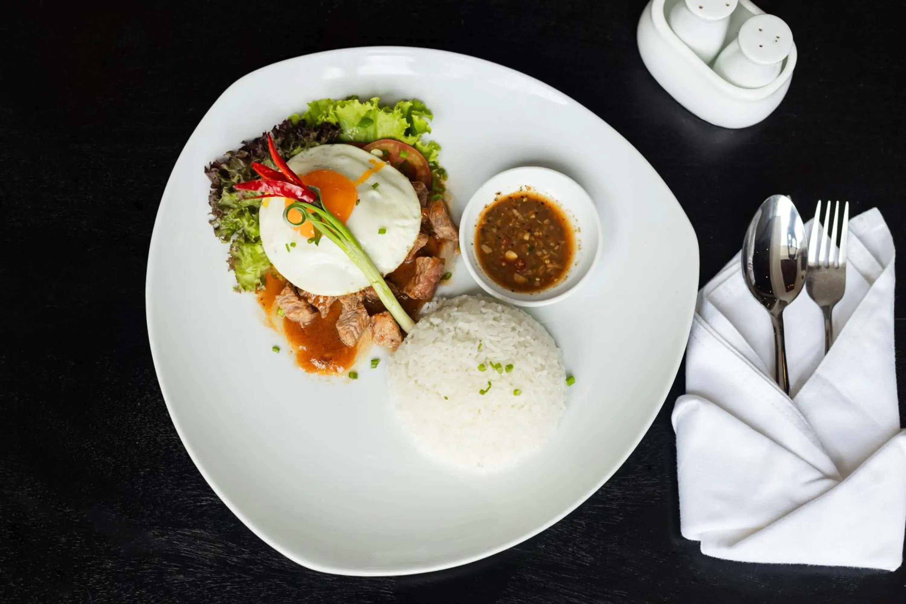 Food and drinks in Peak Elite Boutique Food and drinks in Peak Elite Boutique