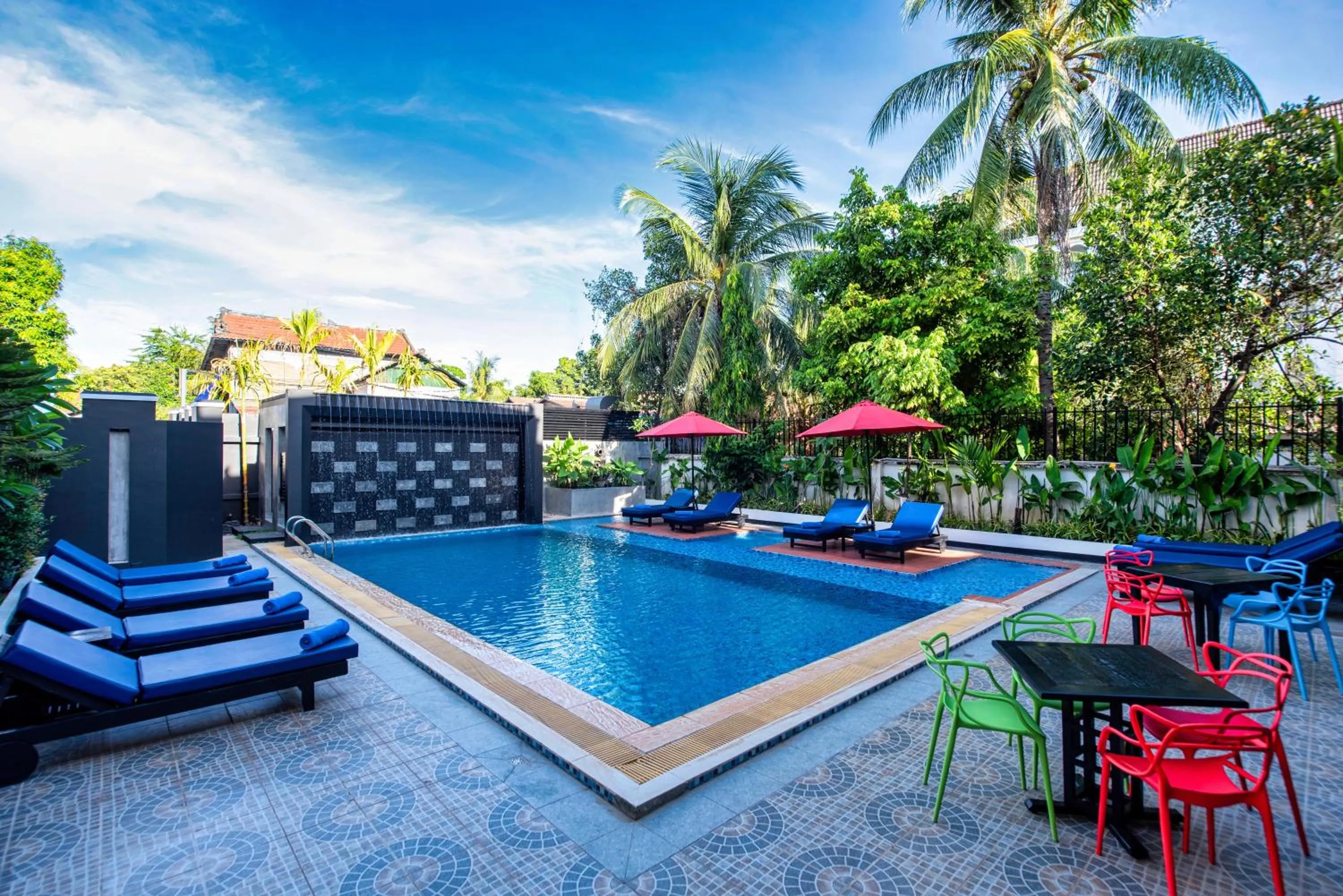 Swimming pool in Peak Elite Boutique