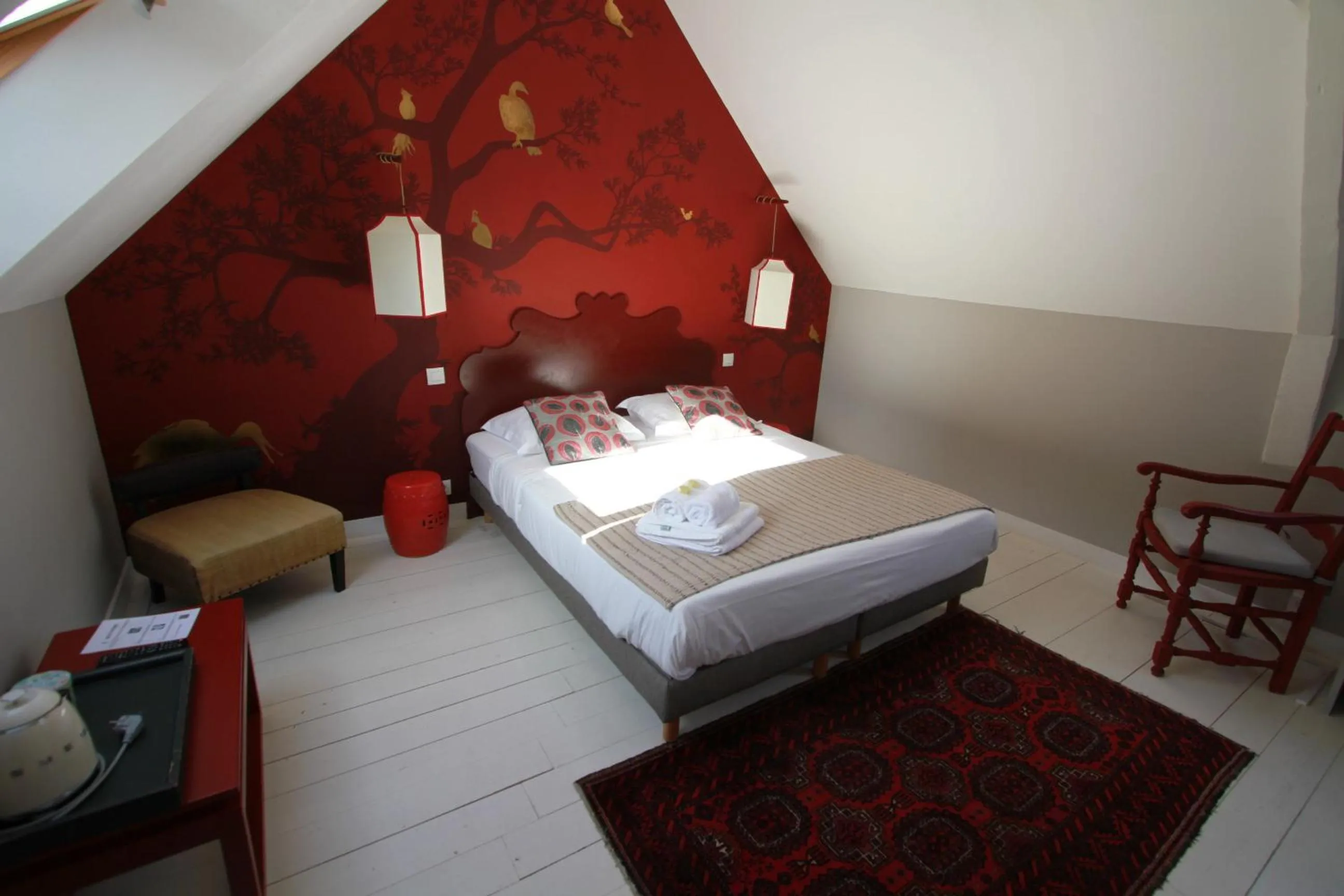 Photo of the whole room, Bed in La Haute Flourie - bed and breakfast -chambres d'hôtes
