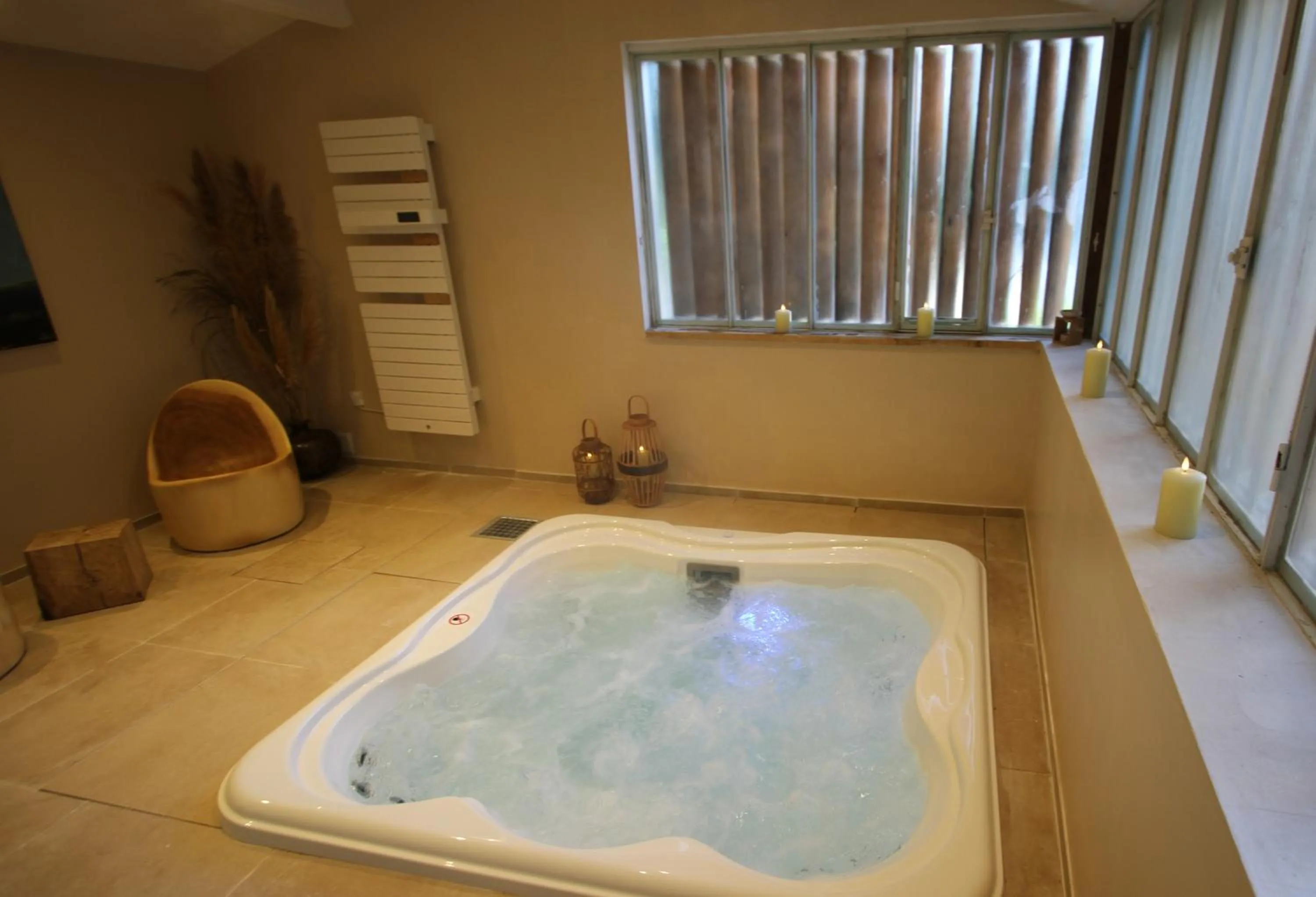 Spa and wellness centre/facilities in La Haute Flourie - bed and breakfast -chambres d'hôtes