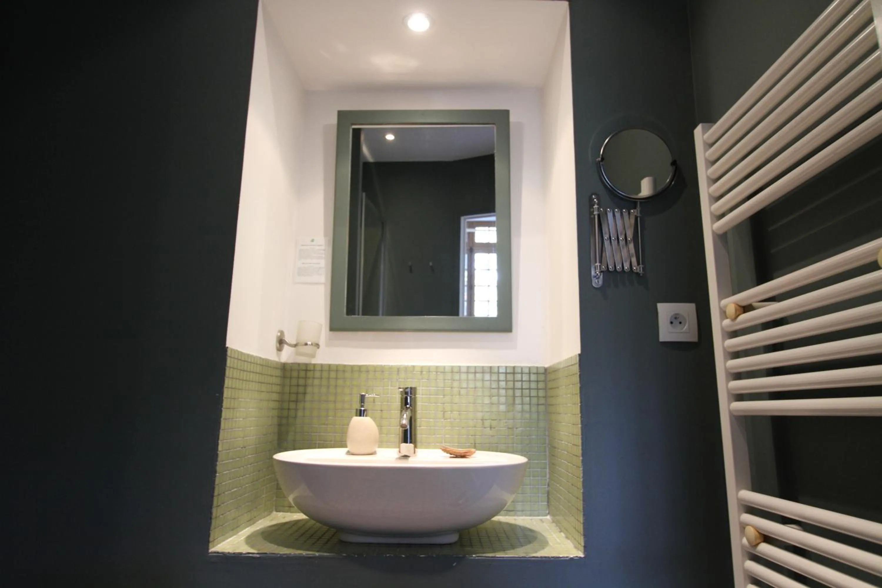 Bathroom in La Haute Flourie - bed and breakfast -chambres d'hôtes