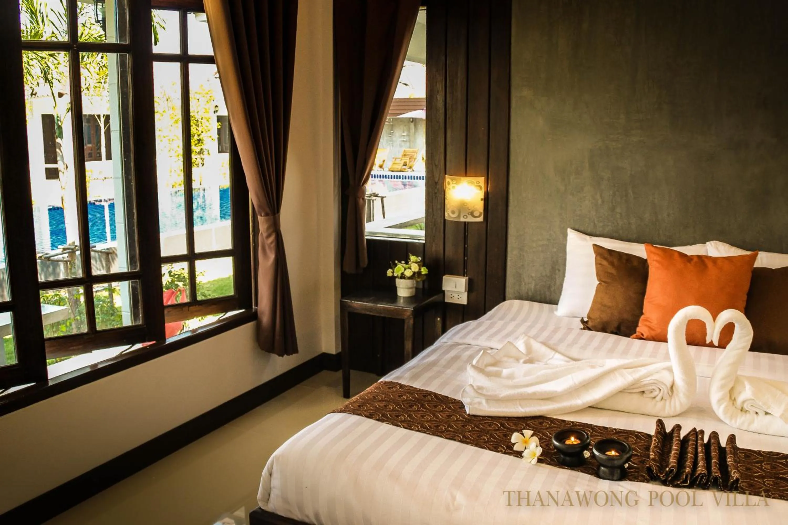 Thanawong Pool Villa