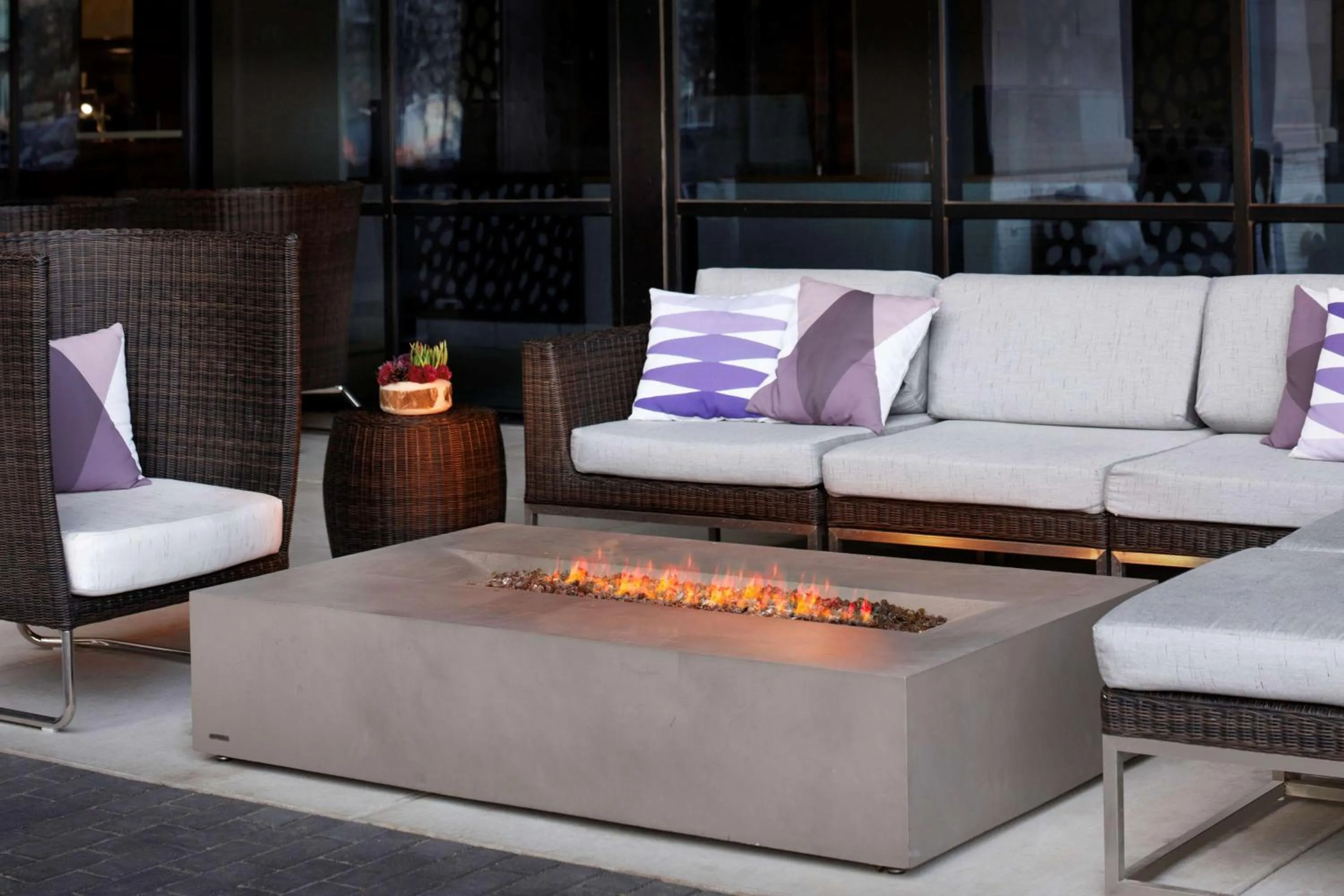 Patio in Embassy Suites Amarillo Downtown