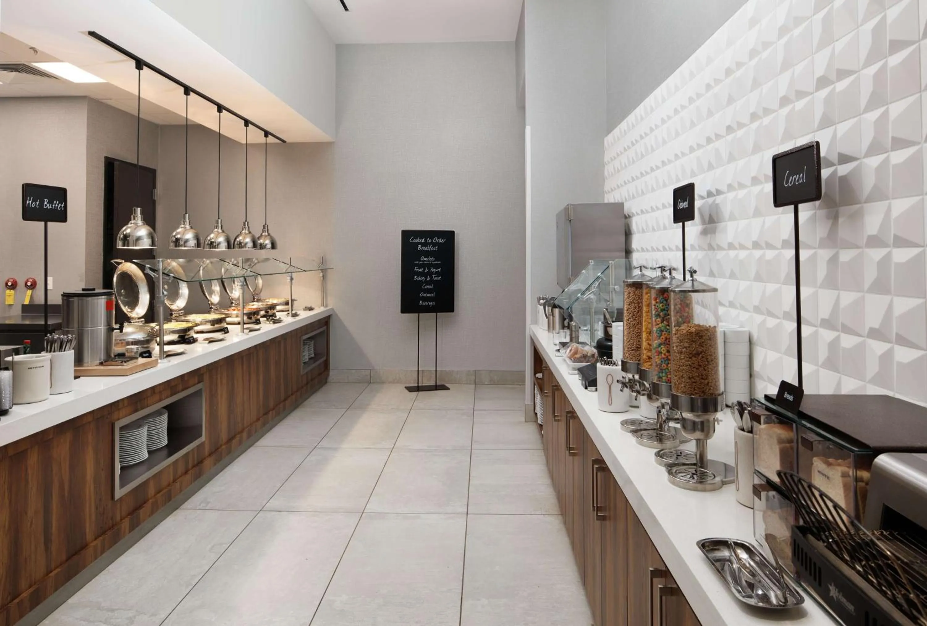 Breakfast in Embassy Suites Amarillo Downtown