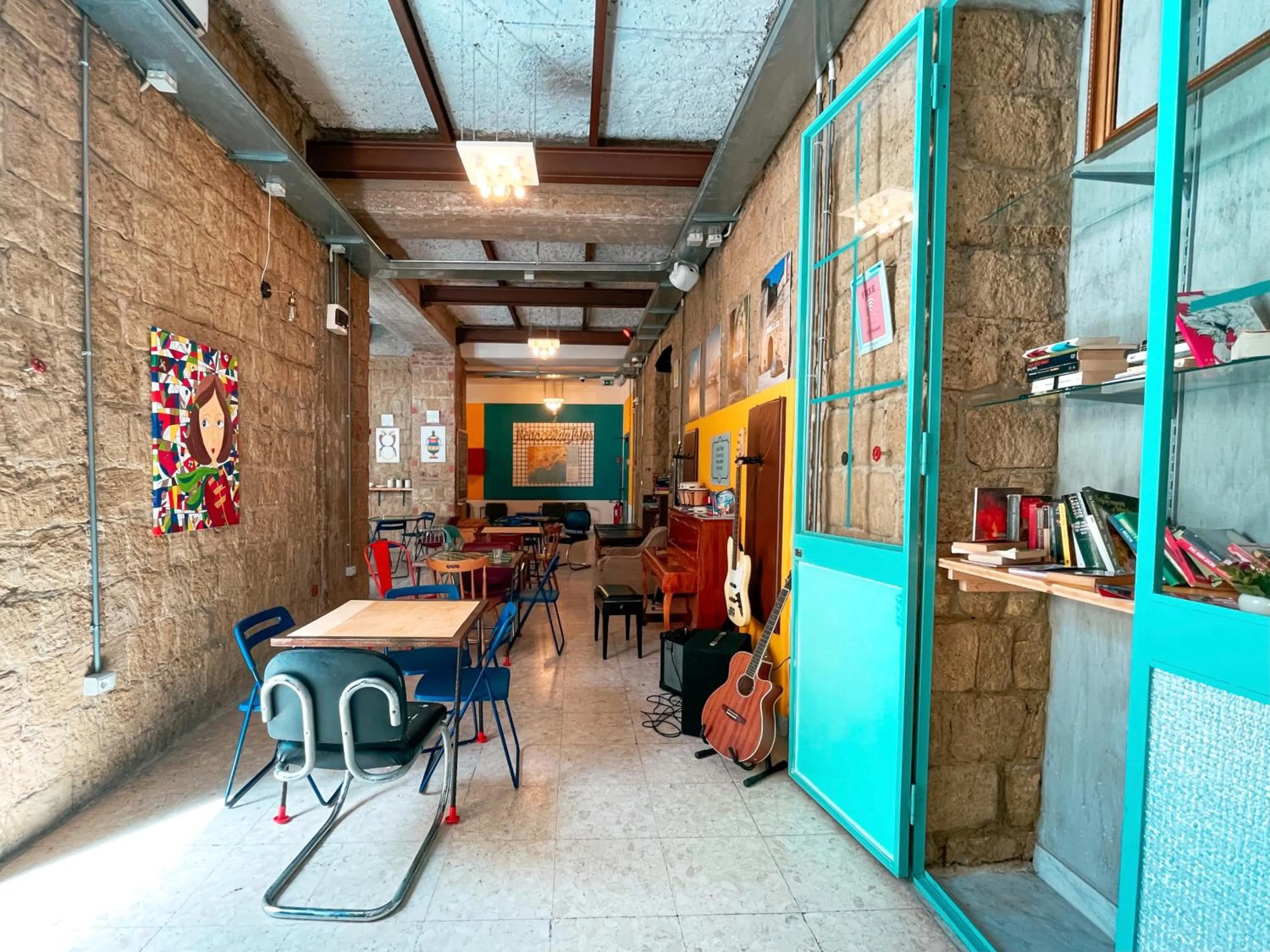 Lounge or bar in Ostello Bello Napoli