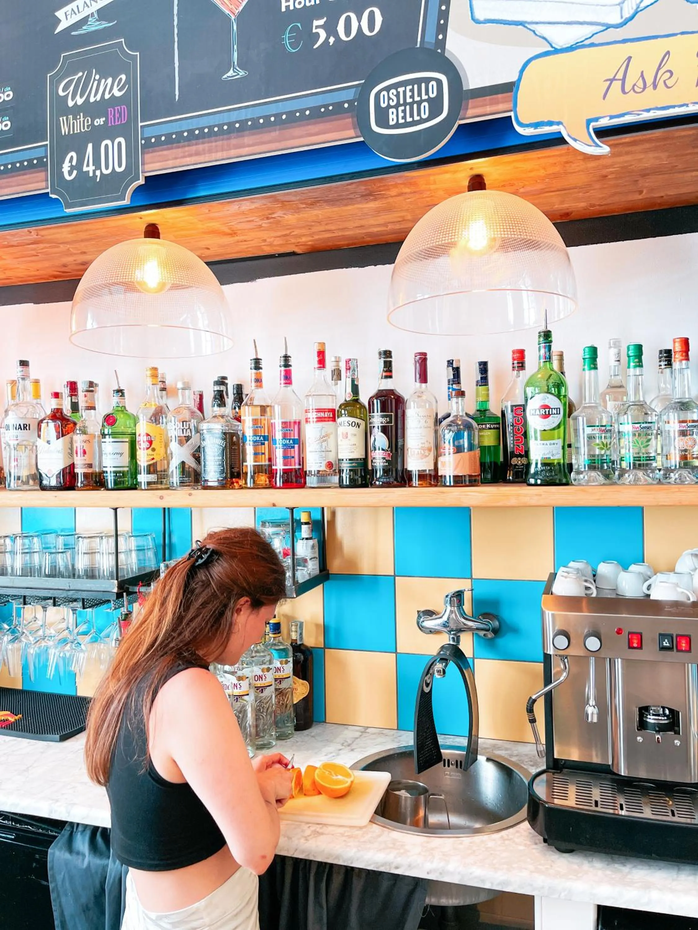 Lounge or bar in Ostello Bello Napoli