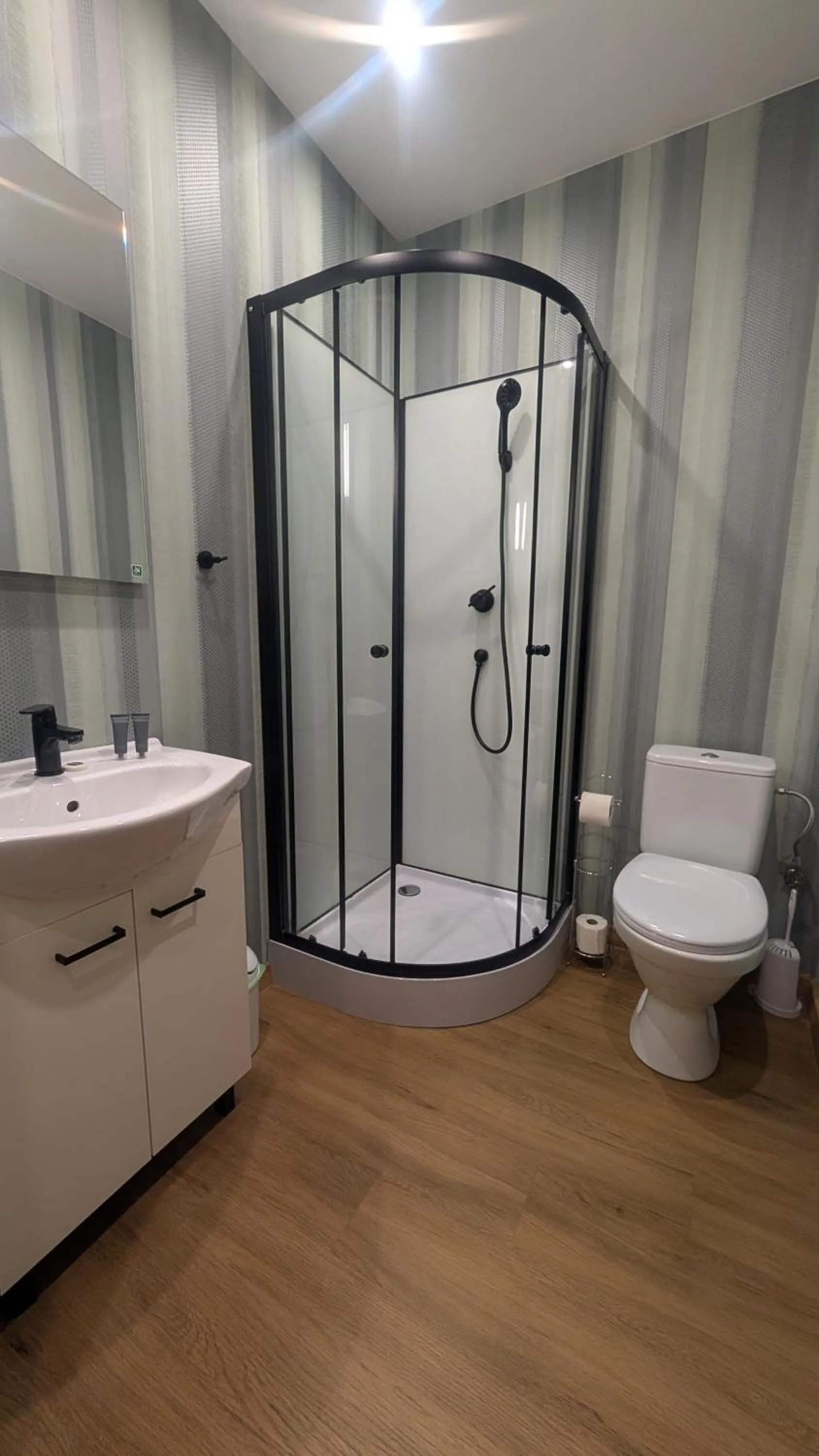 Bathroom in FitnessFun