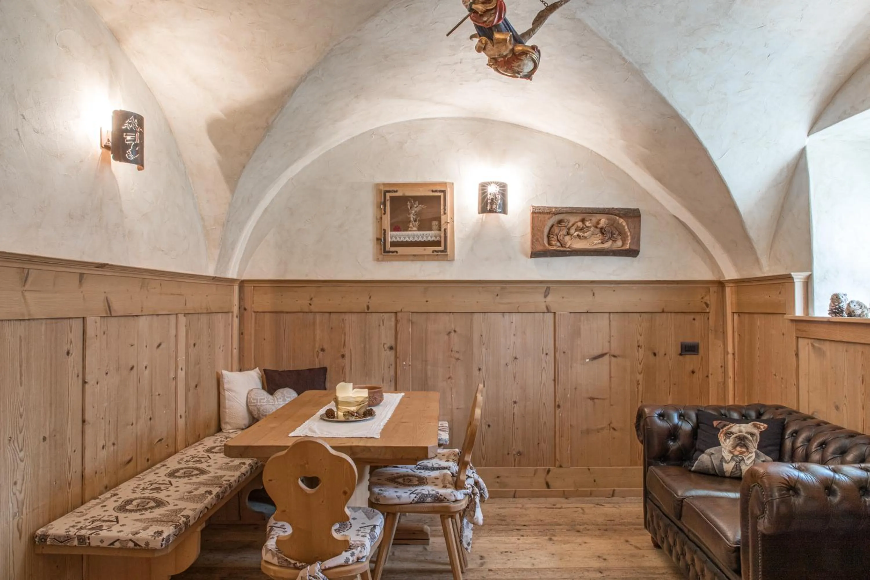 Communal lounge/ TV room in Garni Maso San Michele