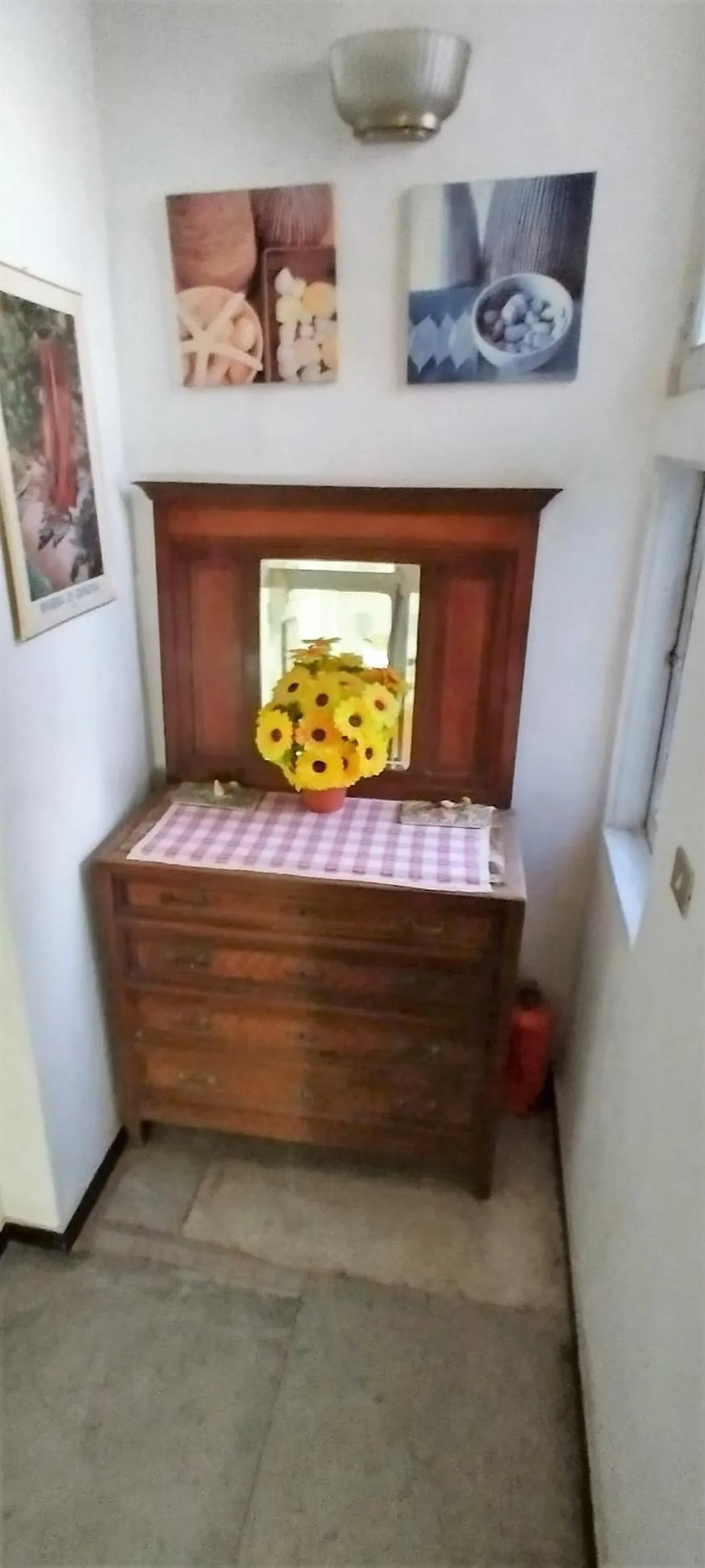 hair dresser, Bed in Hotel Major