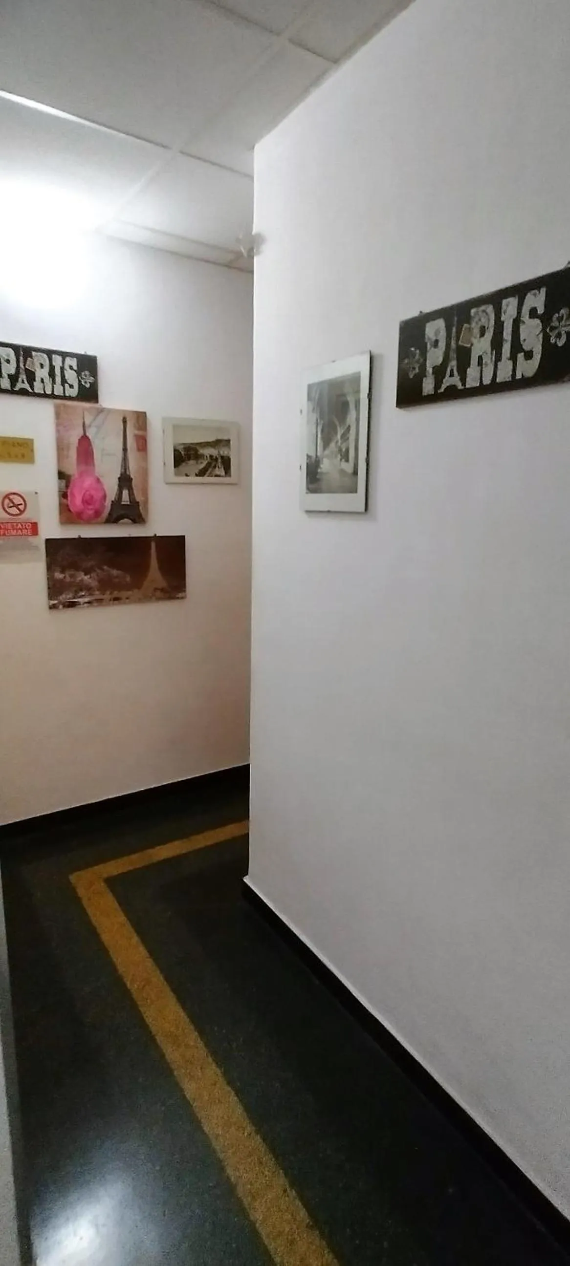 Property logo or sign in Hotel Major