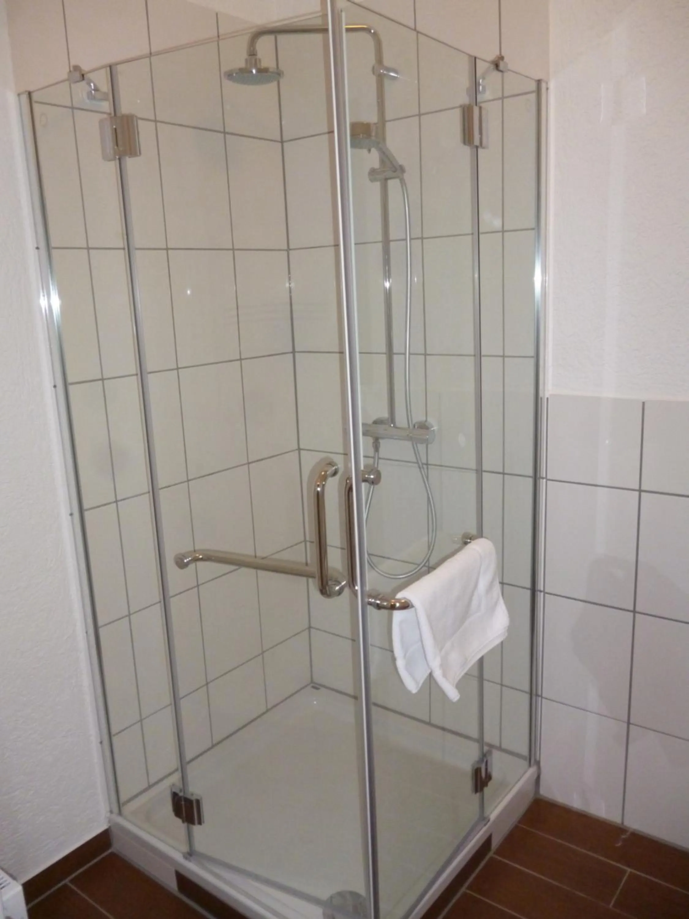 Shower in Gästehaus Laßbruch