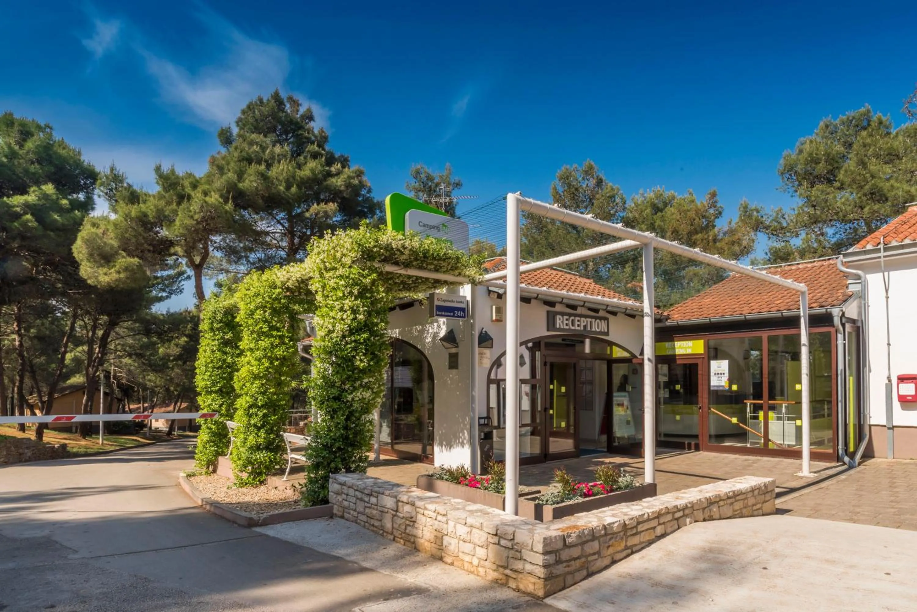 Lobby or reception in Apartments Kanegra Plava Laguna