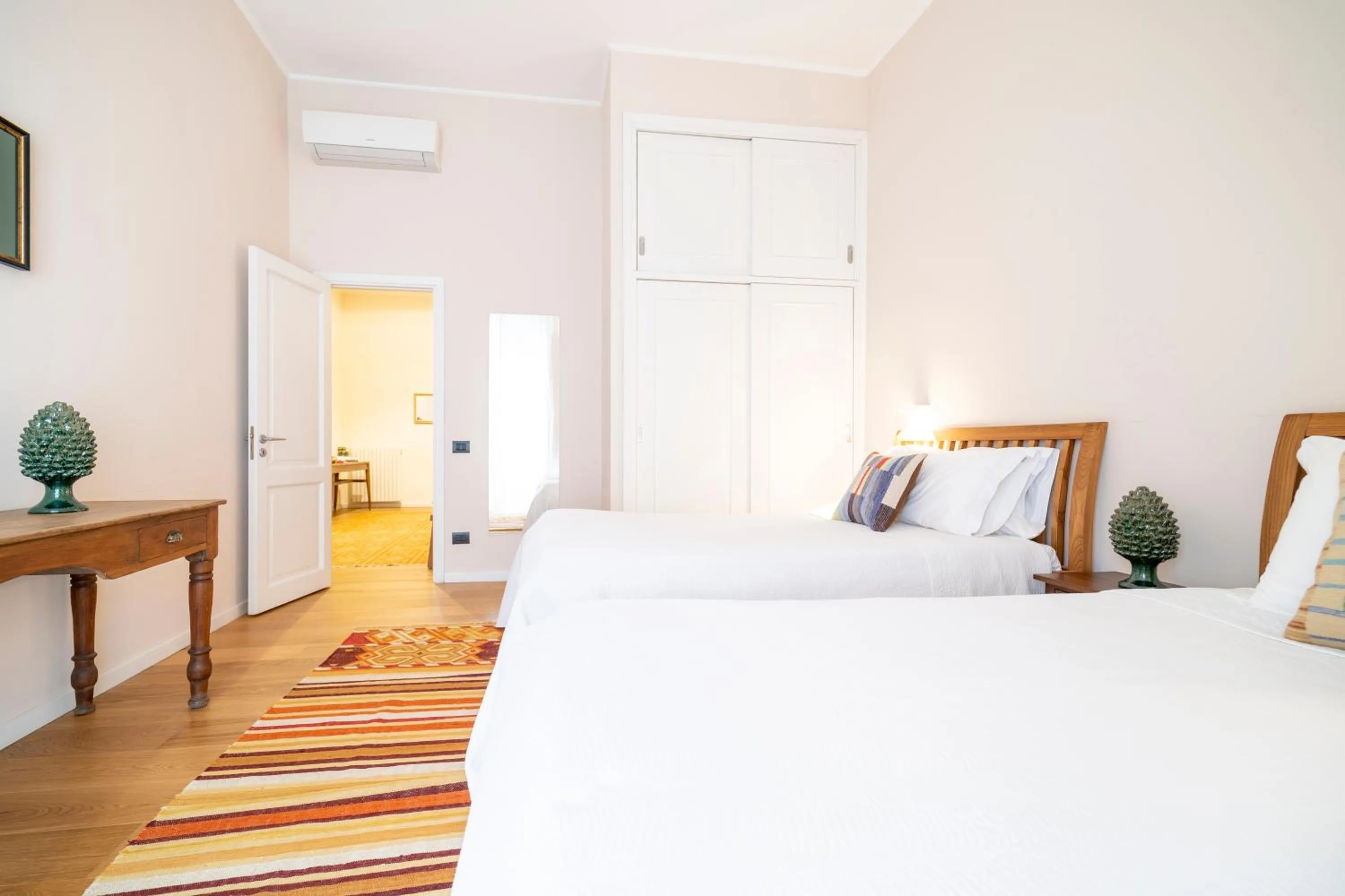 Bedroom, Bed in Palazzo Planeta