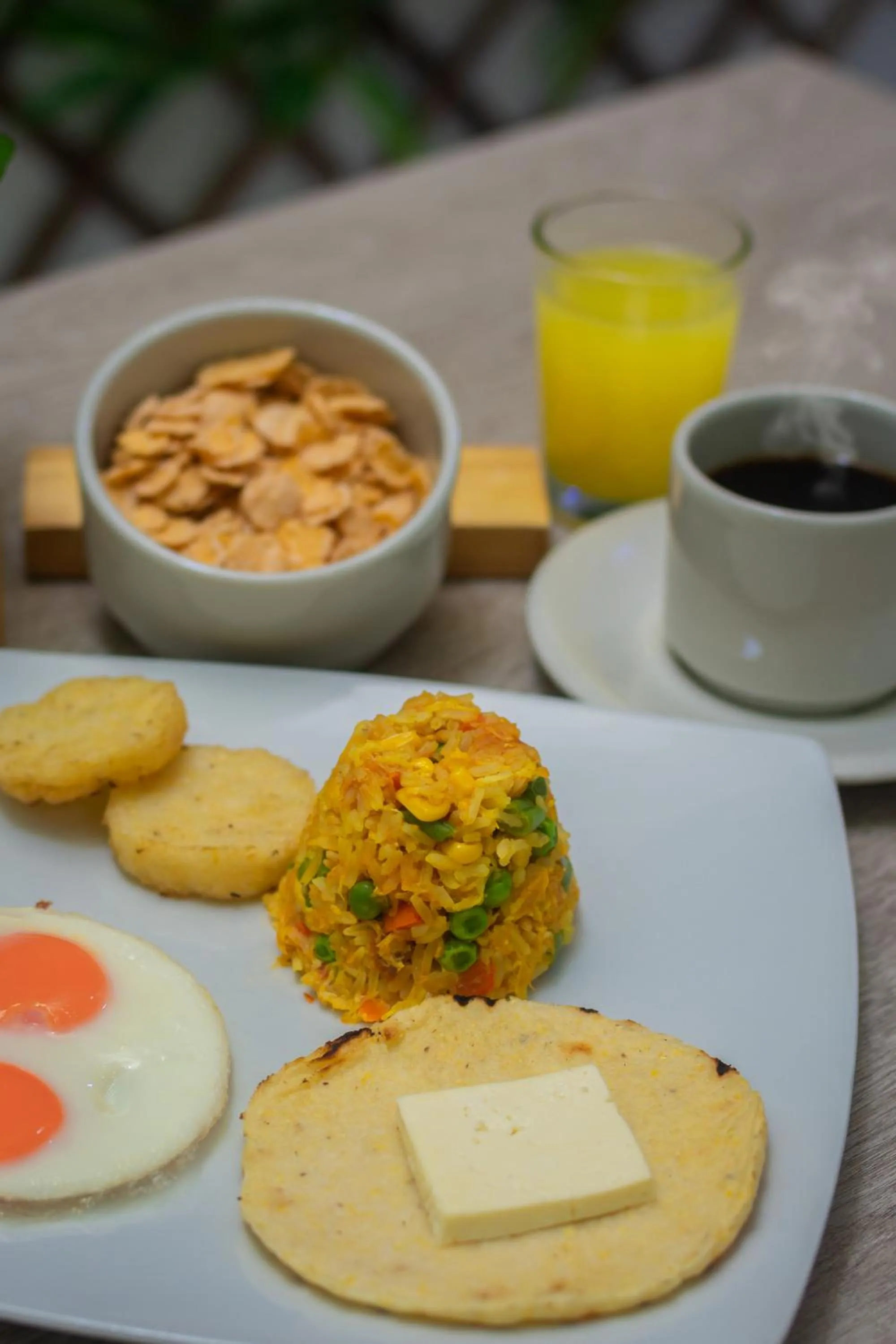 Breakfast in Hotel Laureles Plaza