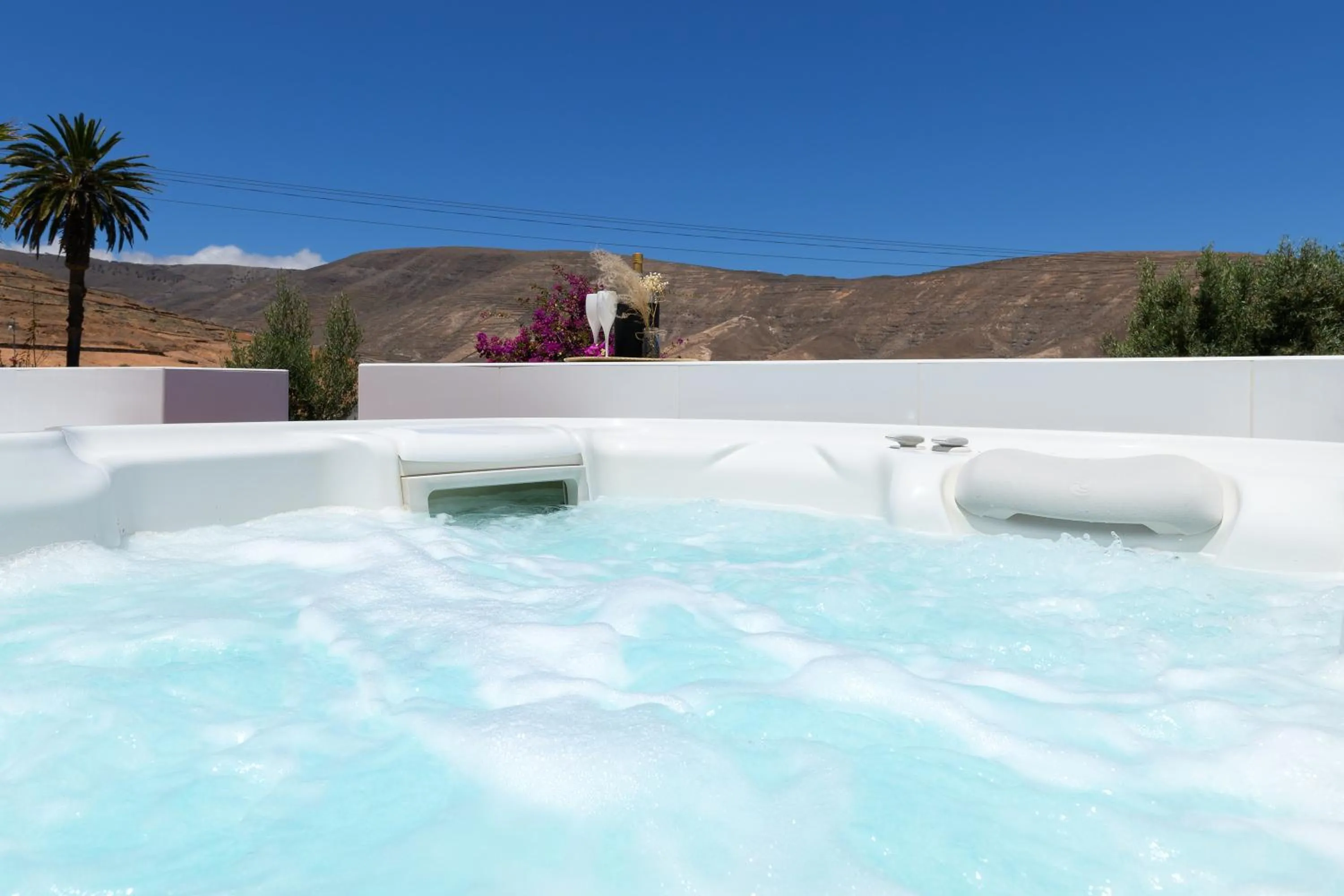 Holiday house Casa Mariposa in Tabayesco