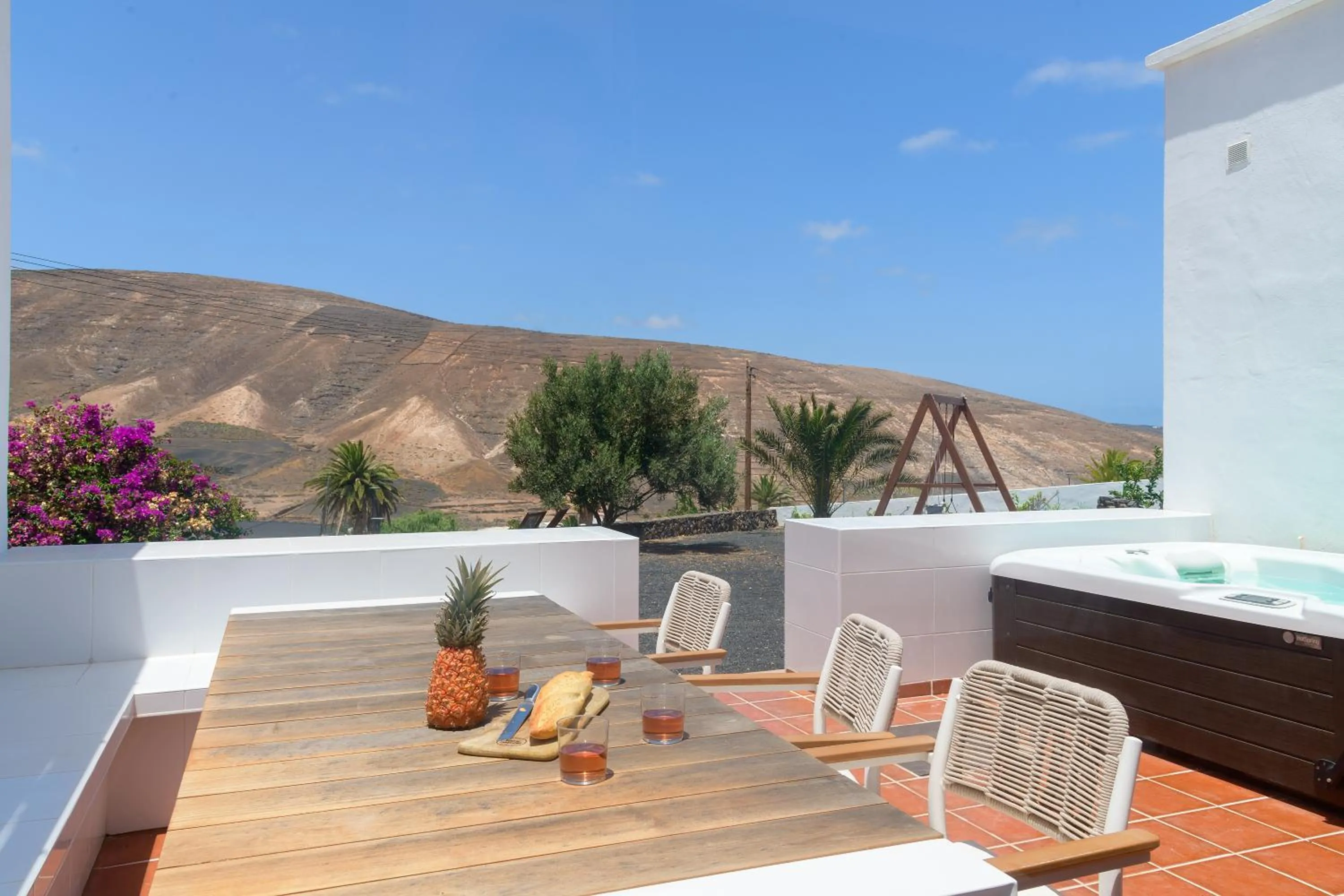 Holiday house Casa Mariposa in Tabayesco