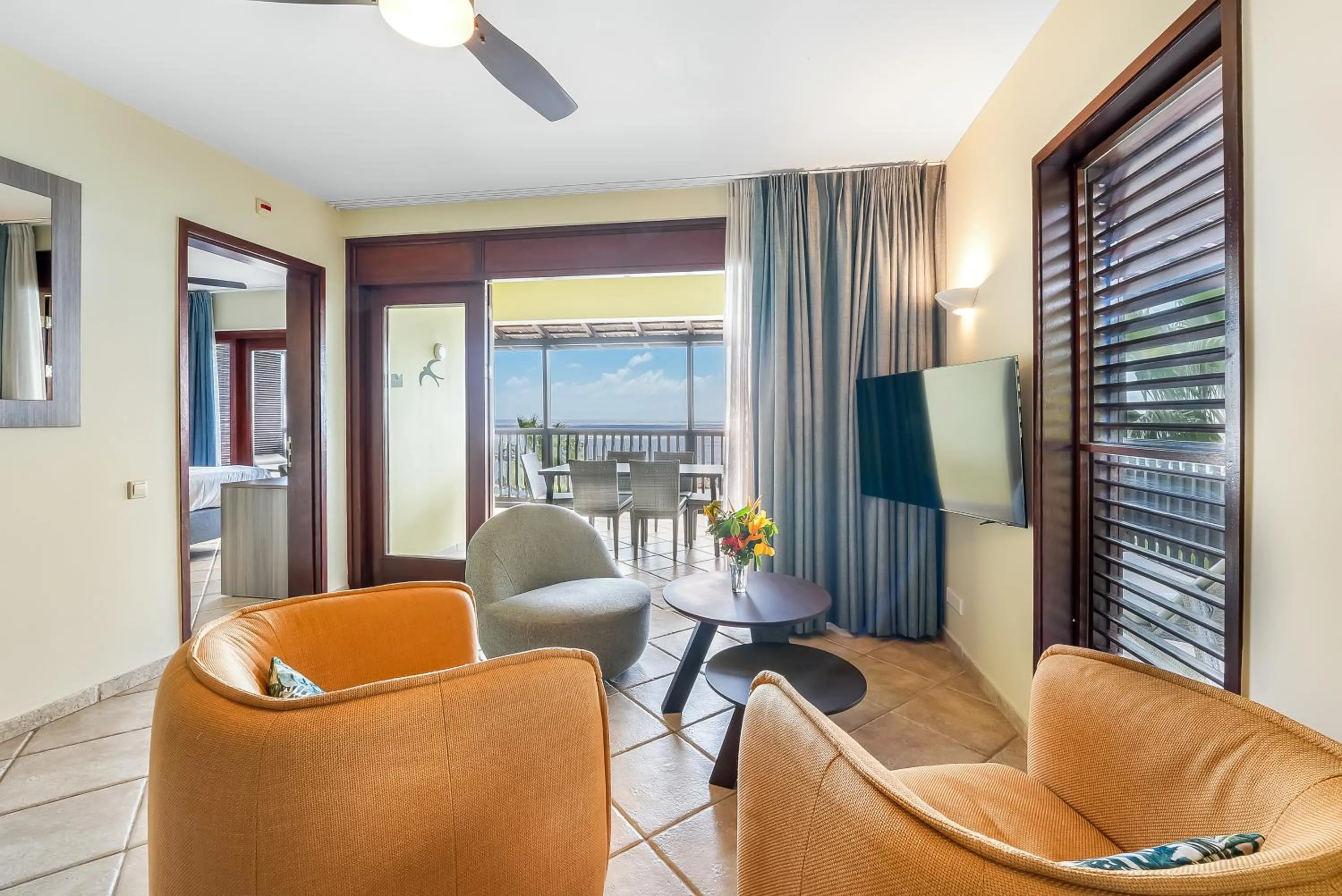 TV and multimedia in LionsDive Beach Resort