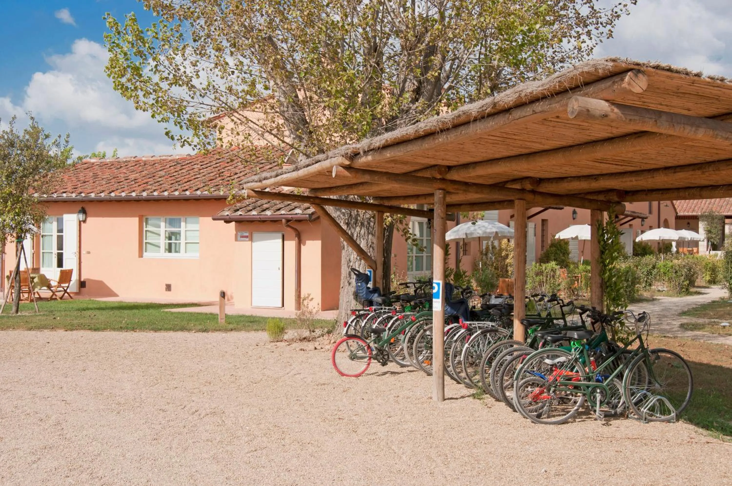 Cycling in B&B Borgo di Pratavecchie