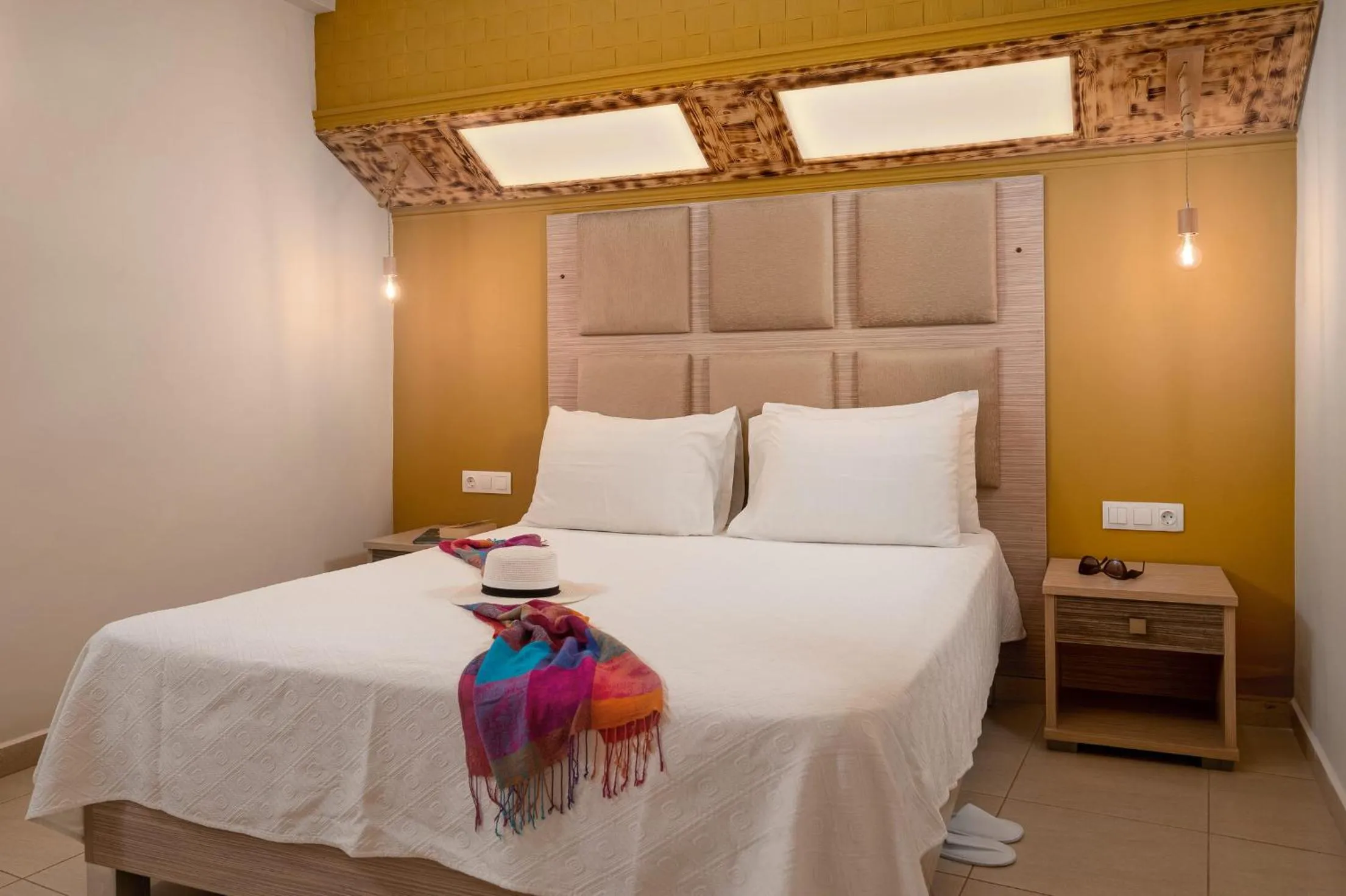 Bedroom, Bed in Minos Boutique Hotel