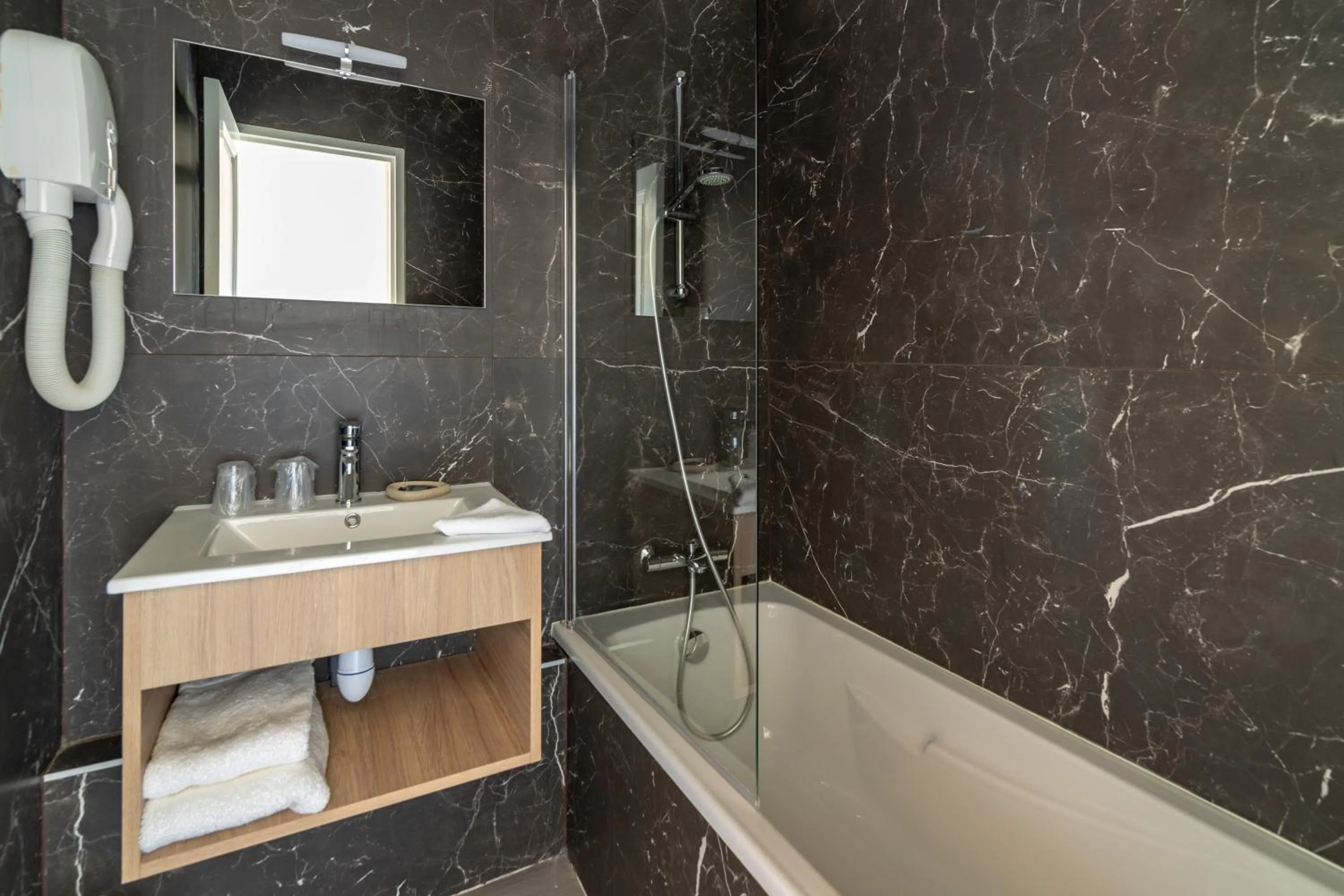 Bathroom in Le Clos Du GALION - Ile de Ré