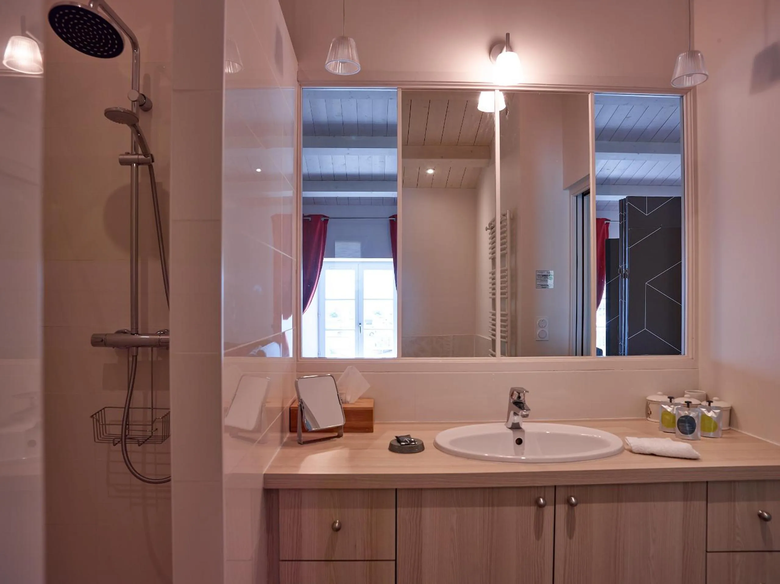 Shower in Le Clos Du GALION - Ile de Ré