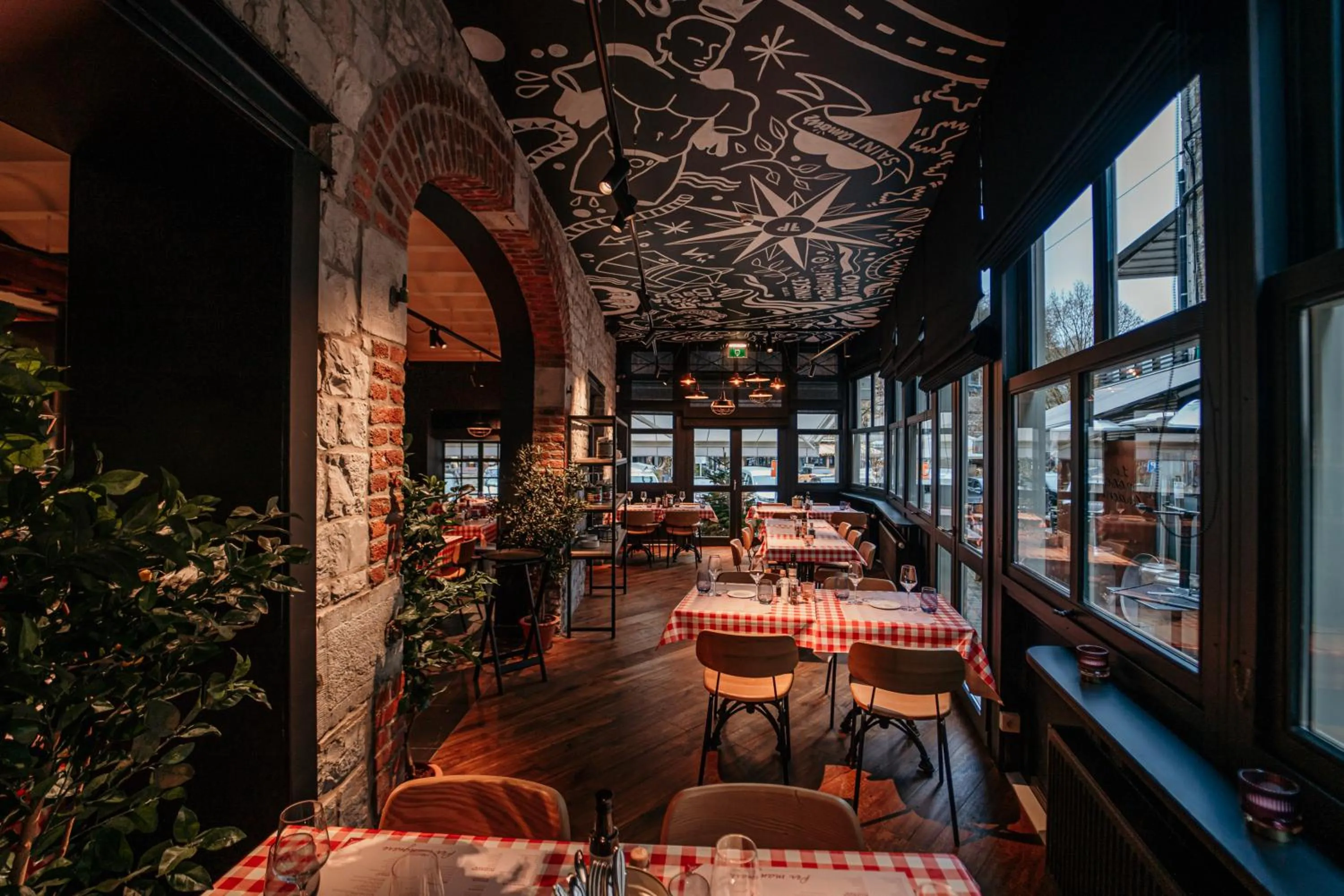 Restaurant/places to eat in Hotel Saint-Amour