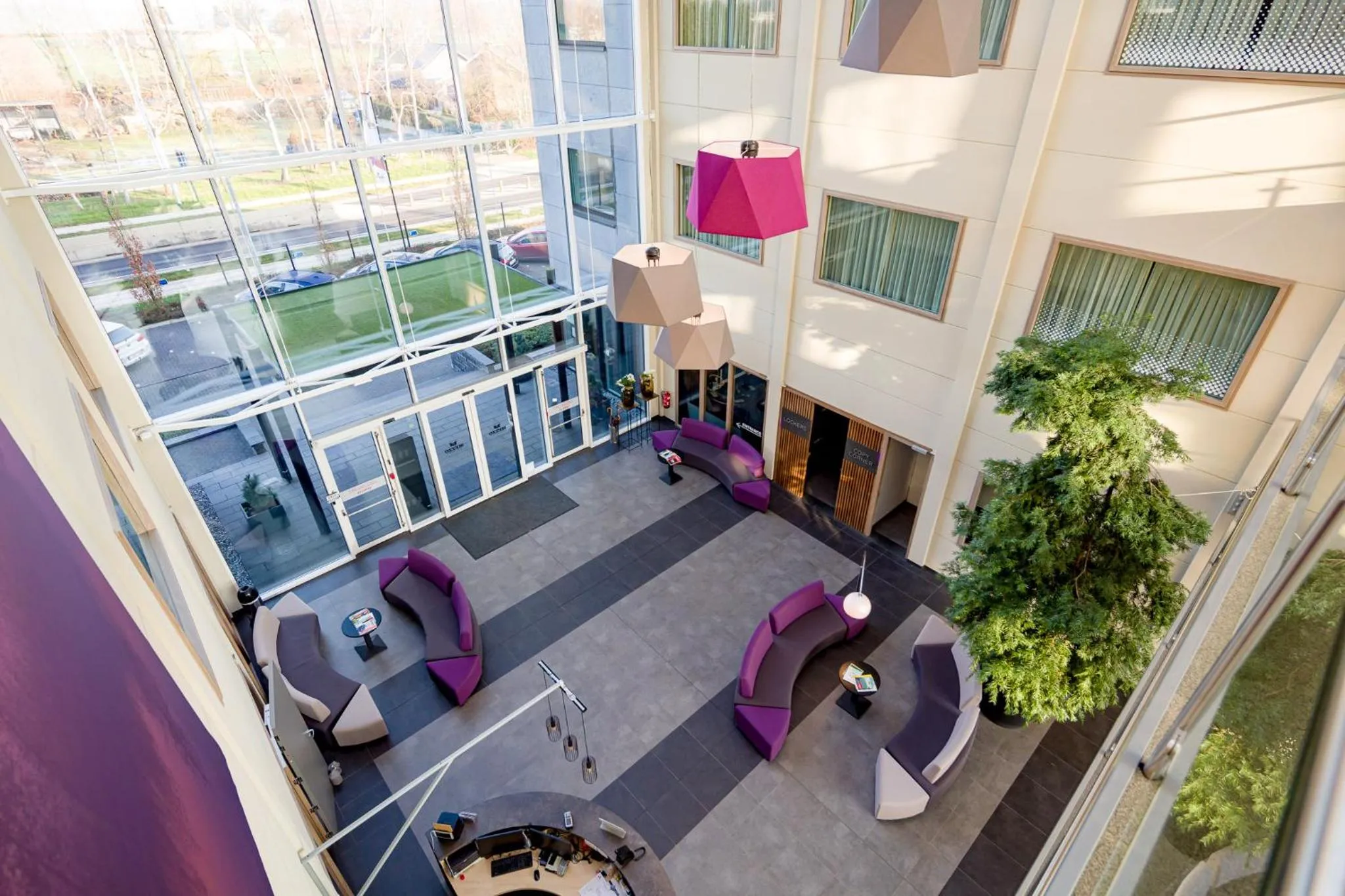 Patio in Mezzo Hotel & Business