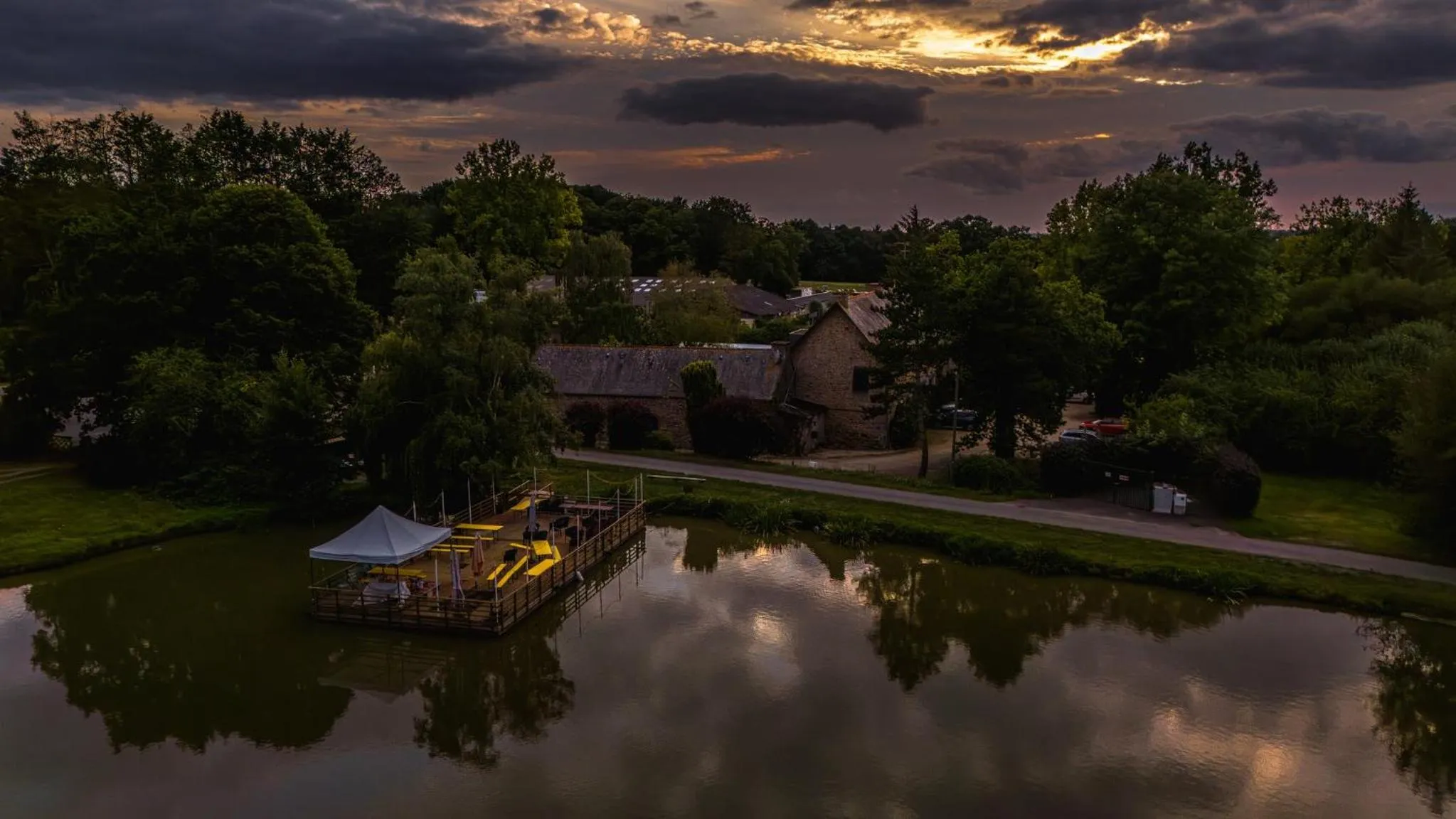 Nearby landmark in Logis Hôtel Le Manoir Des Portes