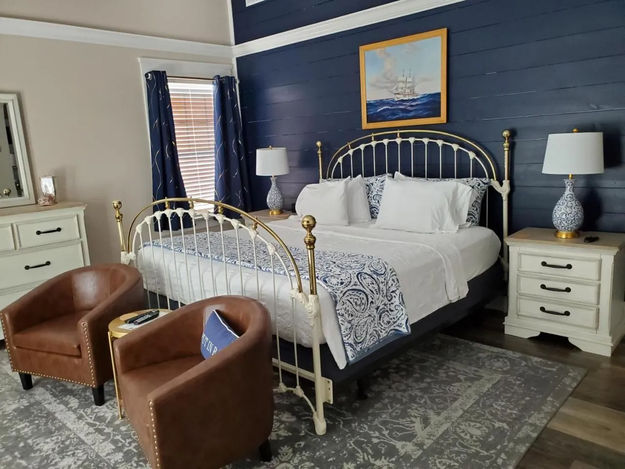 Anchor Inn Boutique Hotel