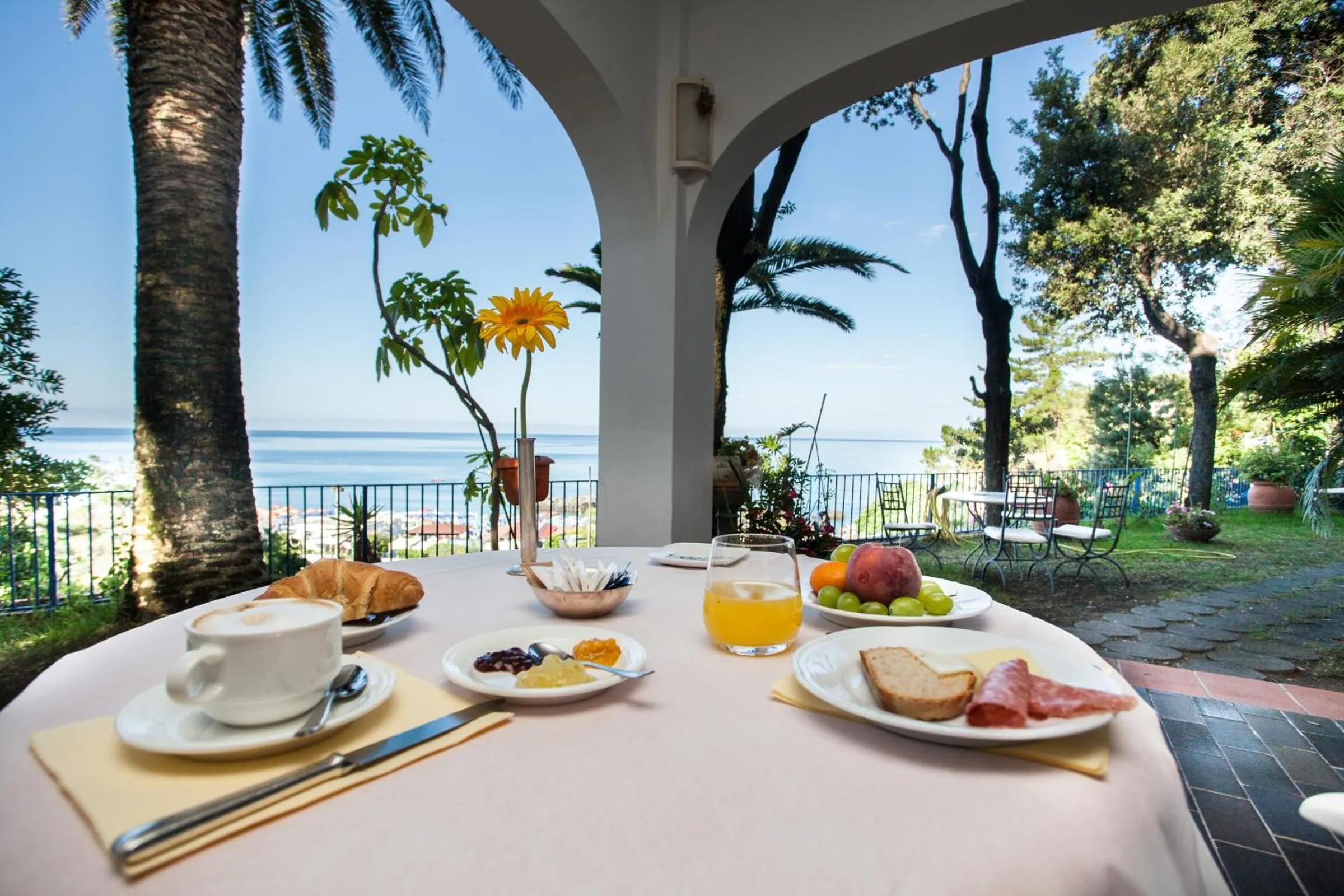 Balcony/Terrace in Grand Hotel De Rose