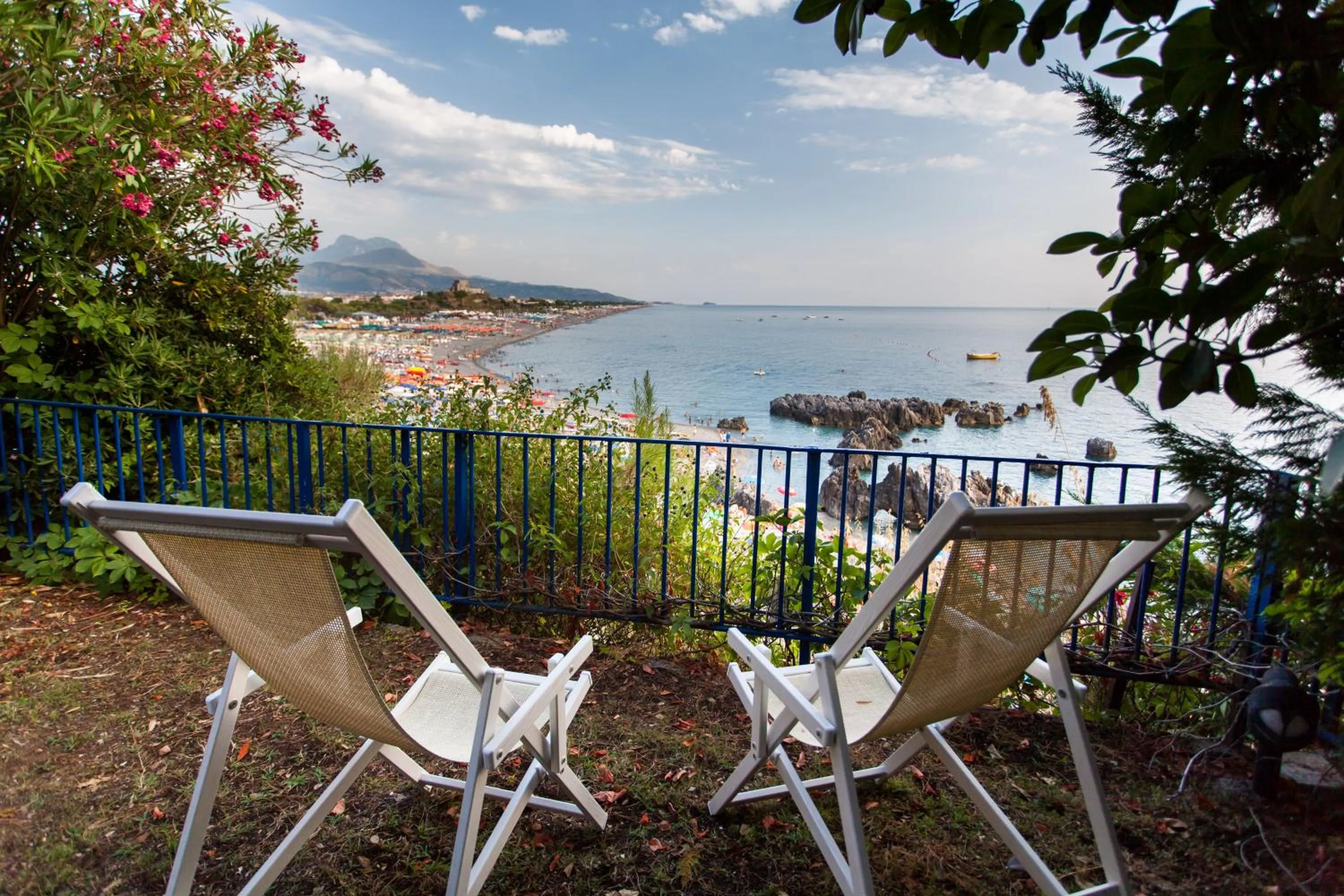 Garden in Grand Hotel De Rose