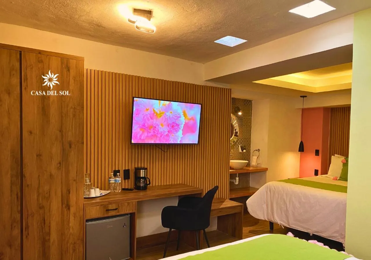 Photo of the whole room, Bed in Hotel Casa del Sol