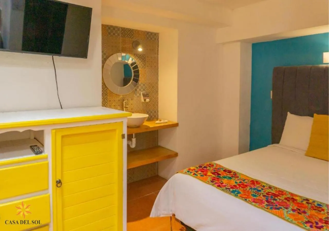 Bathroom, Bed in Hotel Casa del Sol