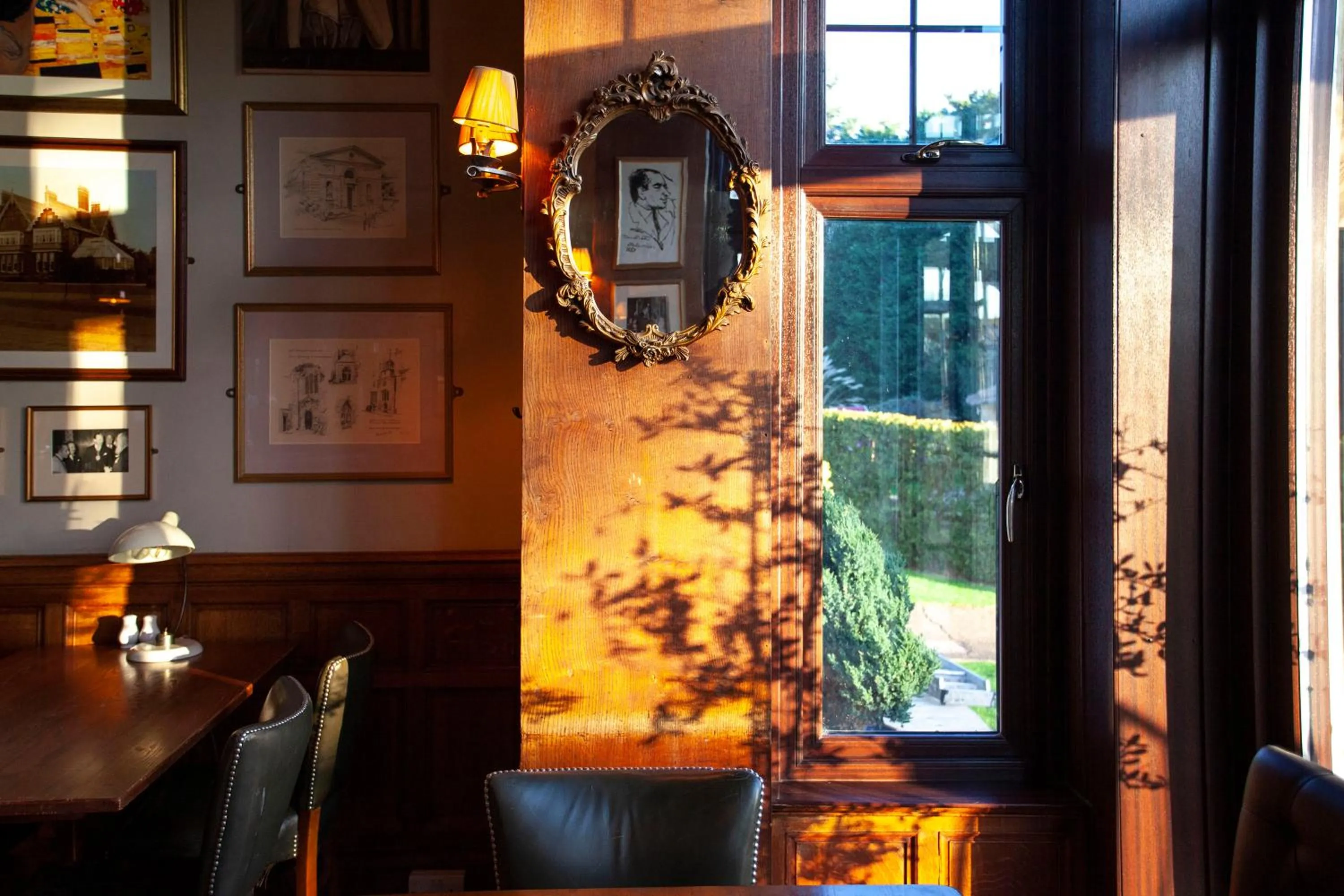 Lounge or bar in The Manor at Bickley