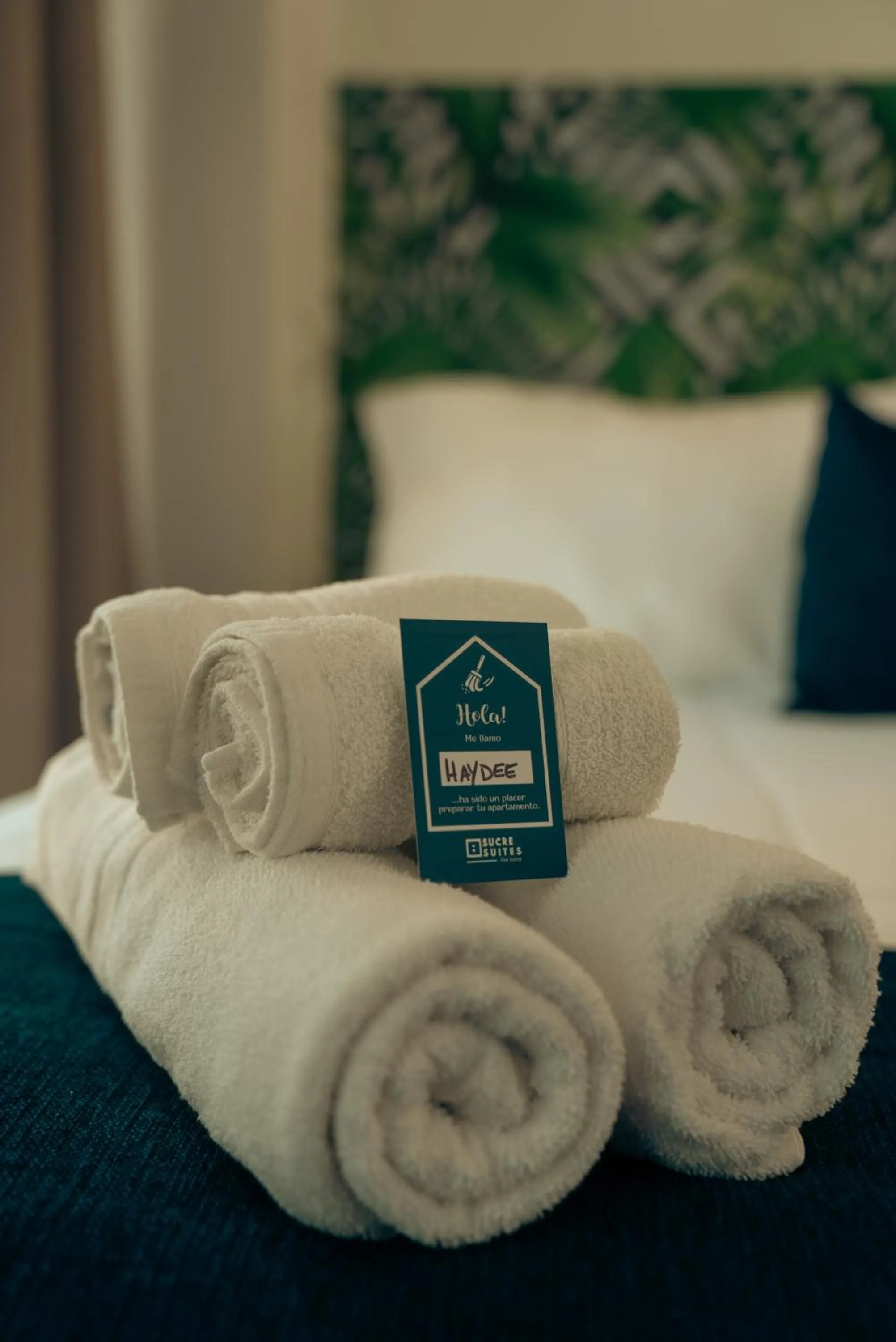 towels, Bed in Sucre Suites