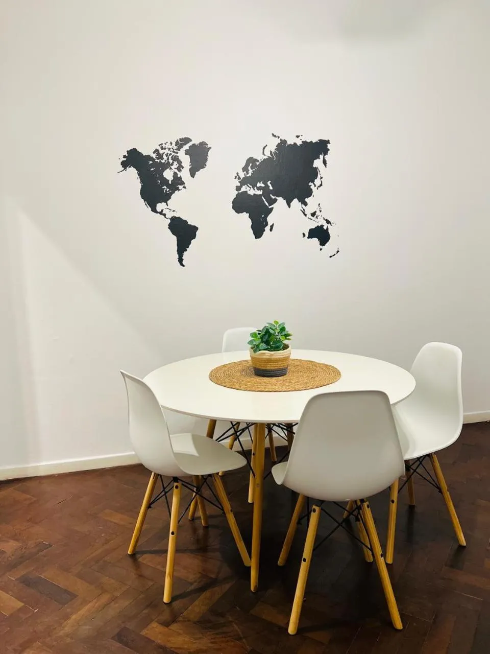 Dining area in Sucre Suites